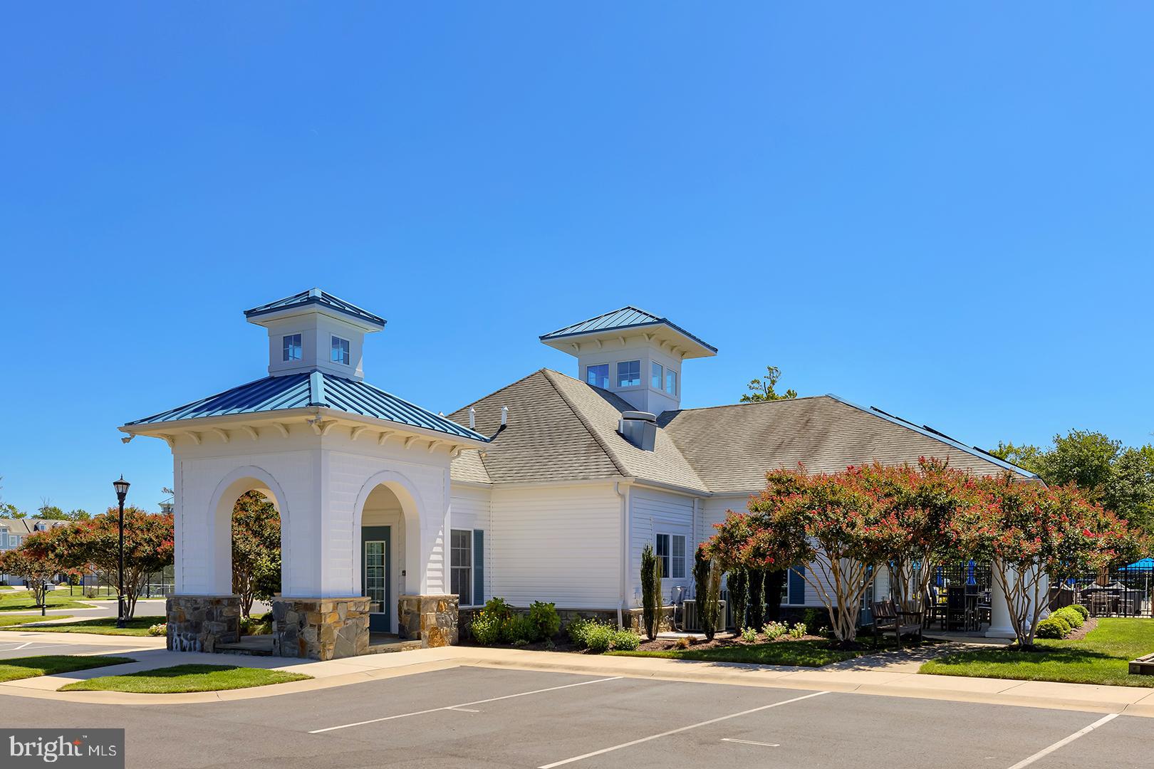 SAWGRASS AT WHITE OAK CREEK - Residential