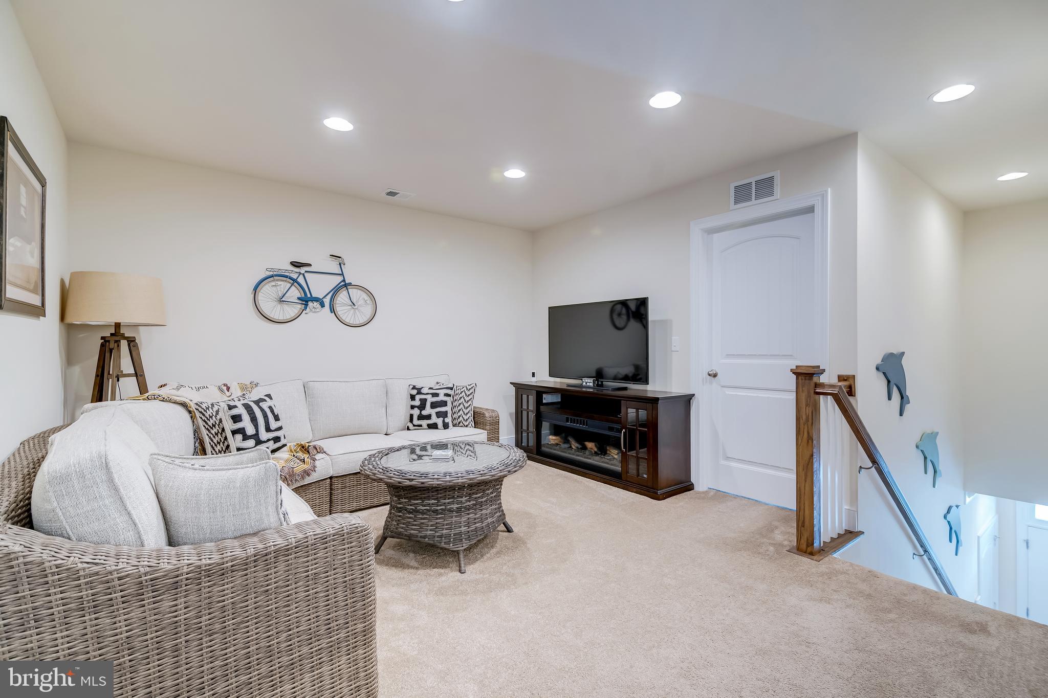 SAWGRASS AT WHITE OAK CREEK - Residential