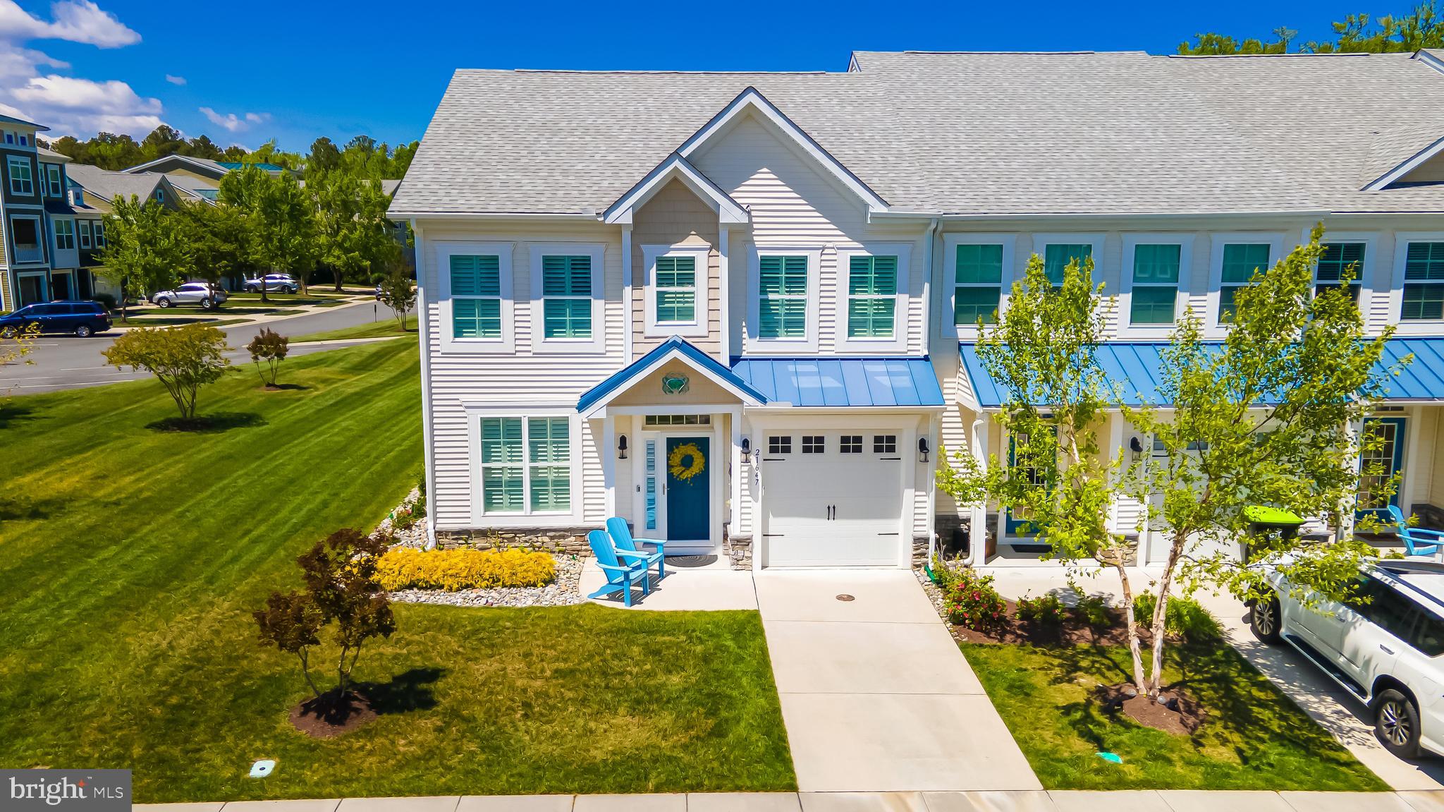 SAWGRASS AT WHITE OAK CREEK - Residential