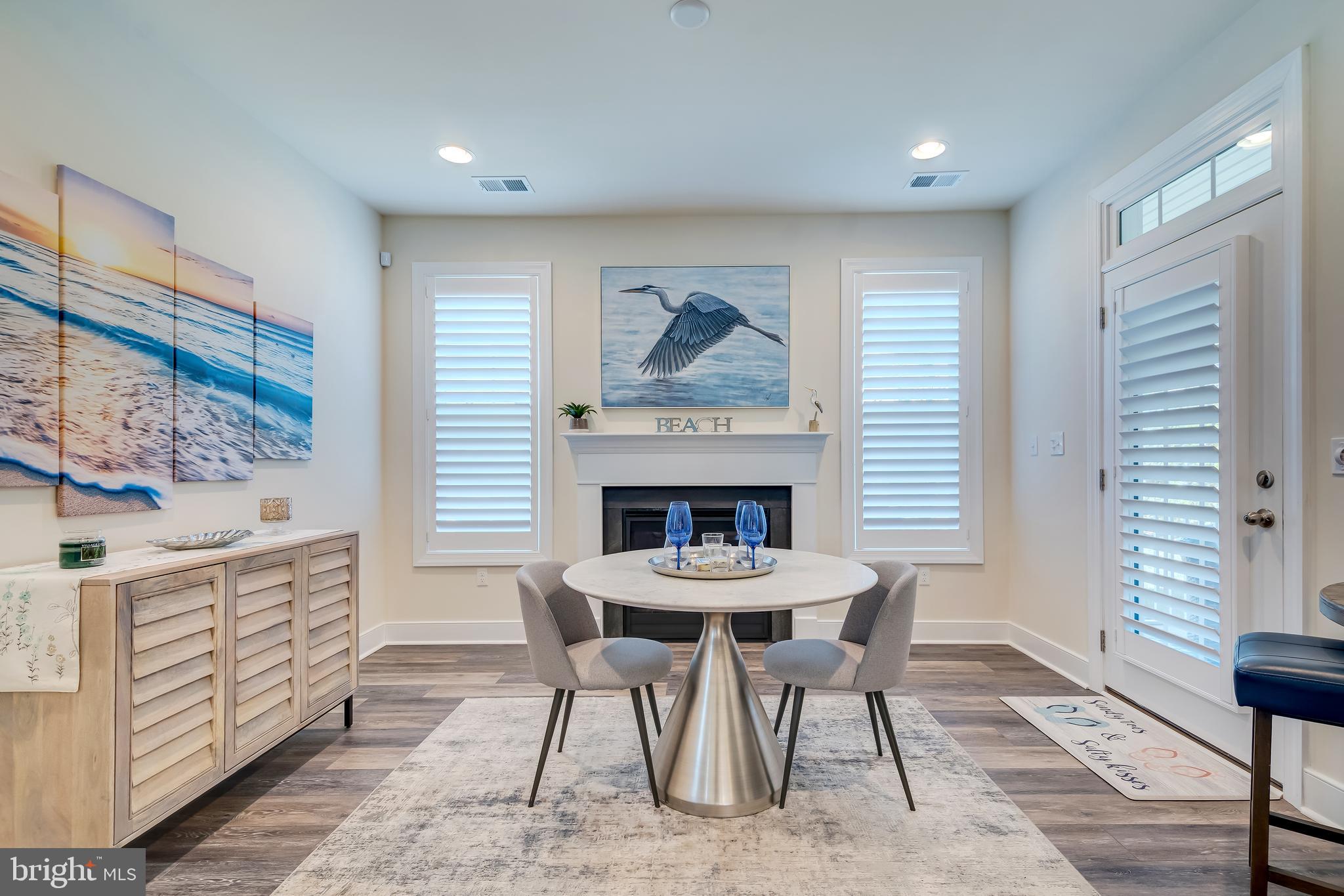 SAWGRASS AT WHITE OAK CREEK - Residential