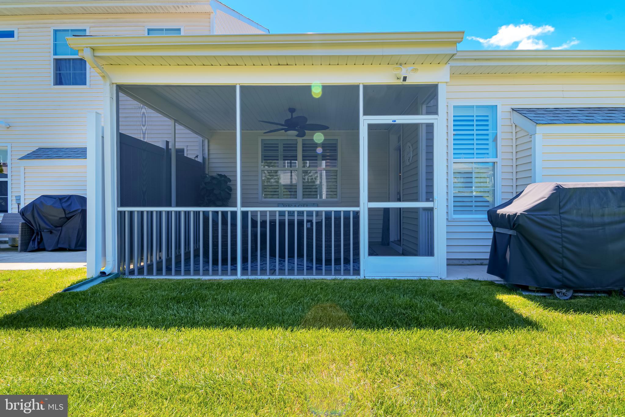 SAWGRASS AT WHITE OAK CREEK - Residential