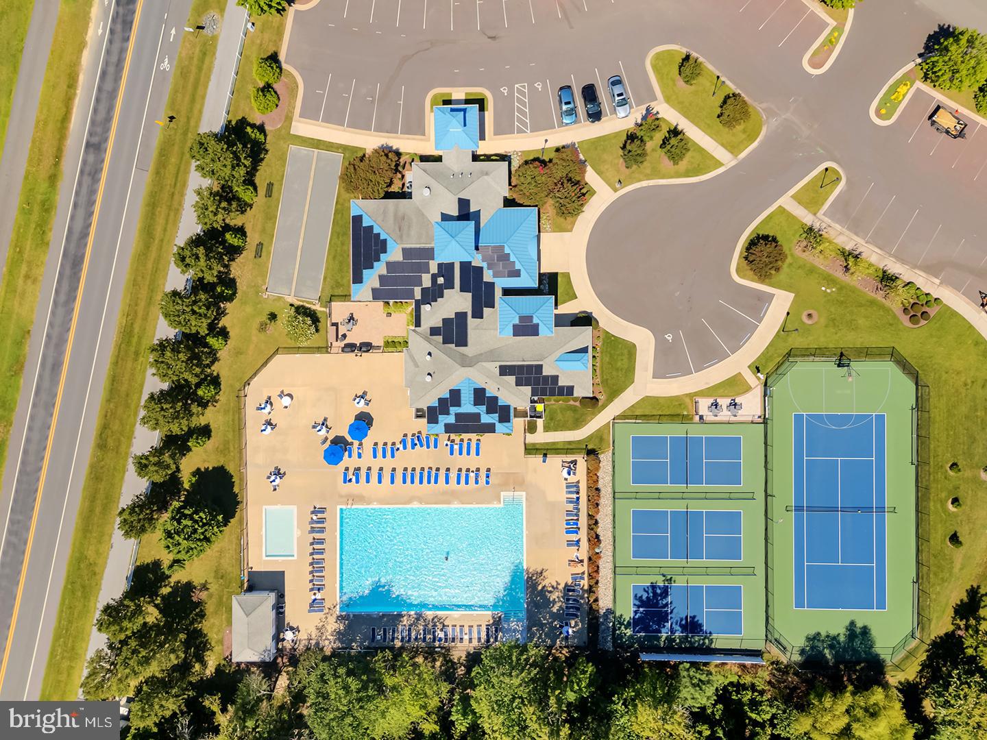 SAWGRASS AT WHITE OAK CREEK - Residential