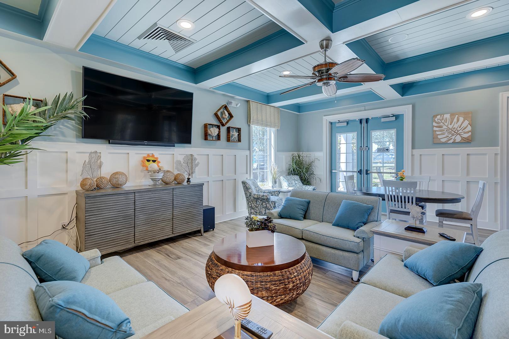 SAWGRASS AT WHITE OAK CREEK - Residential
