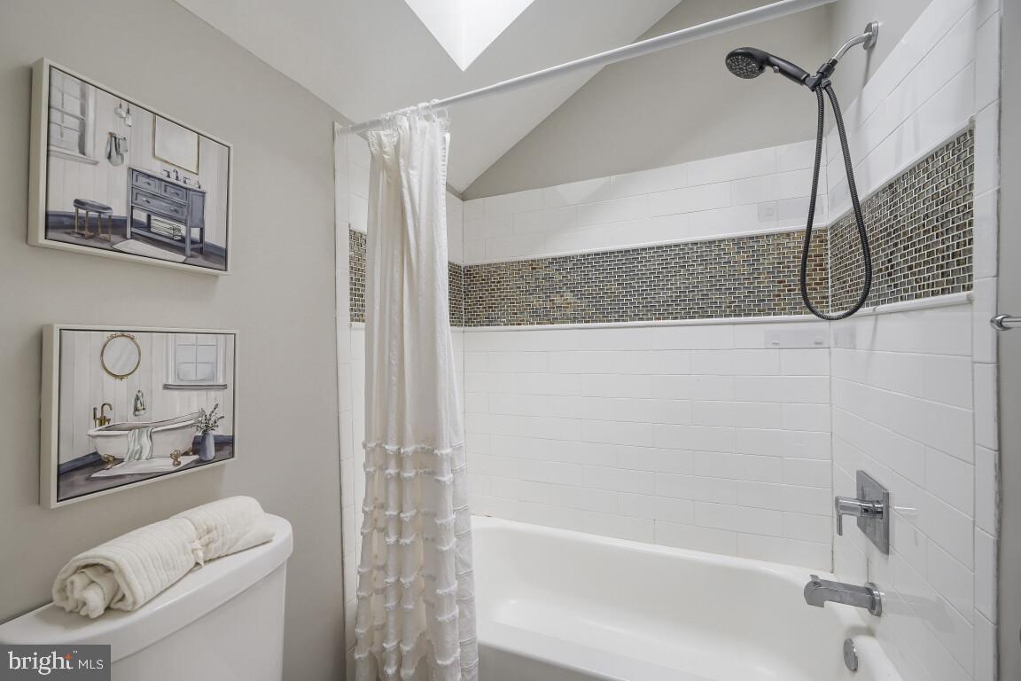 CUNNINGHILL COVE - Residential