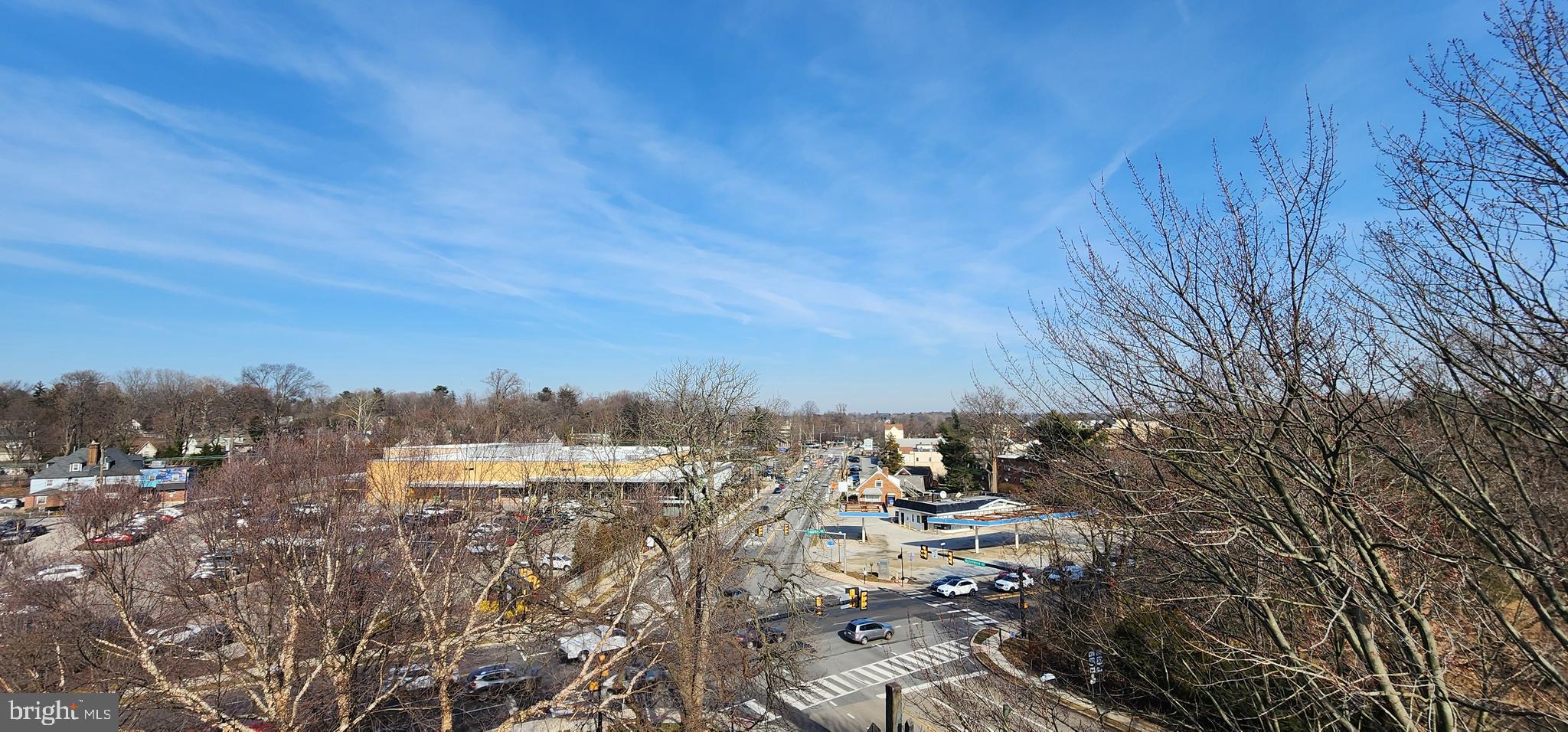WYNNEWOOD PLAZA - Residential
