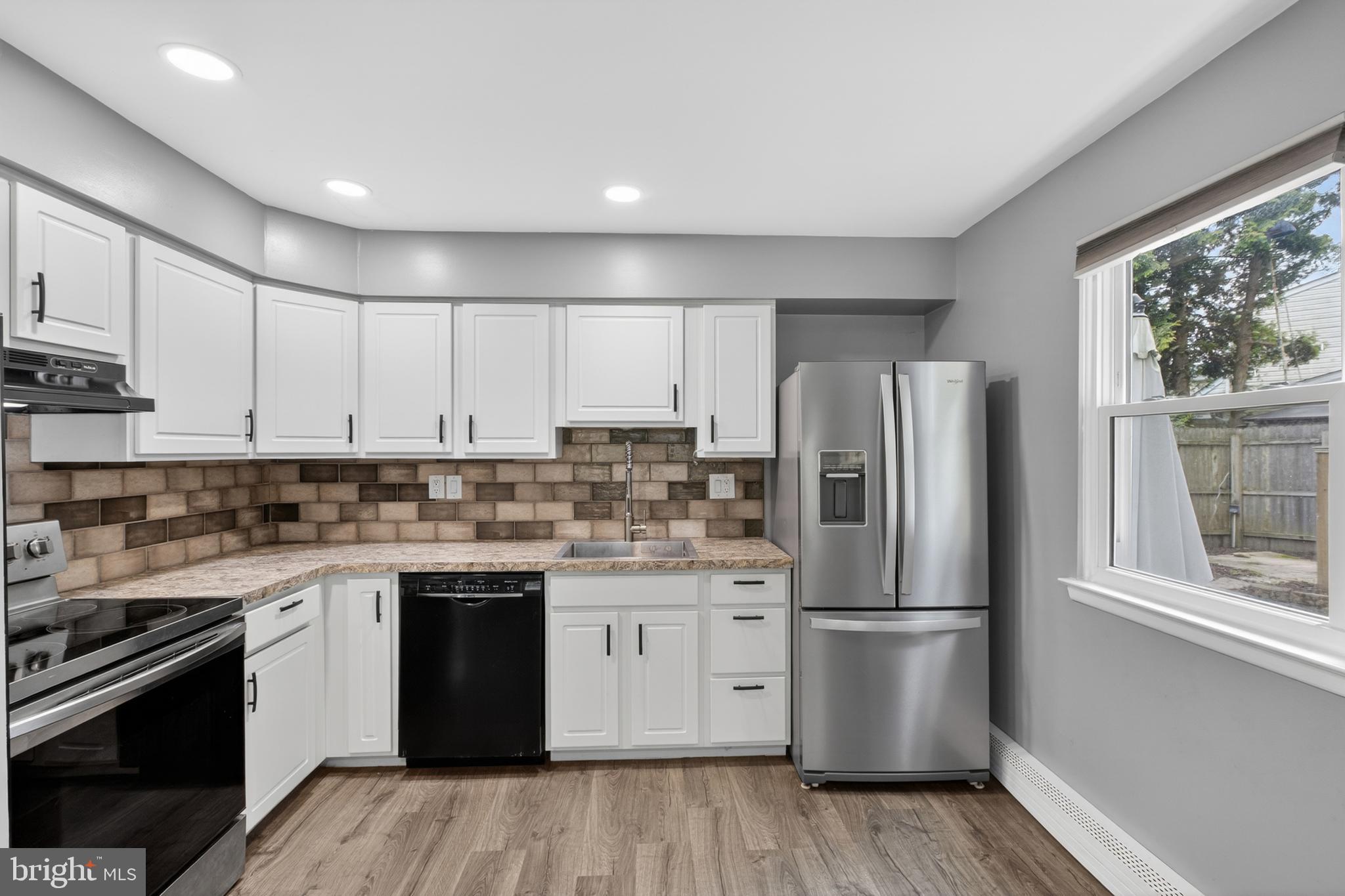 BAEDERWOOD - Residential