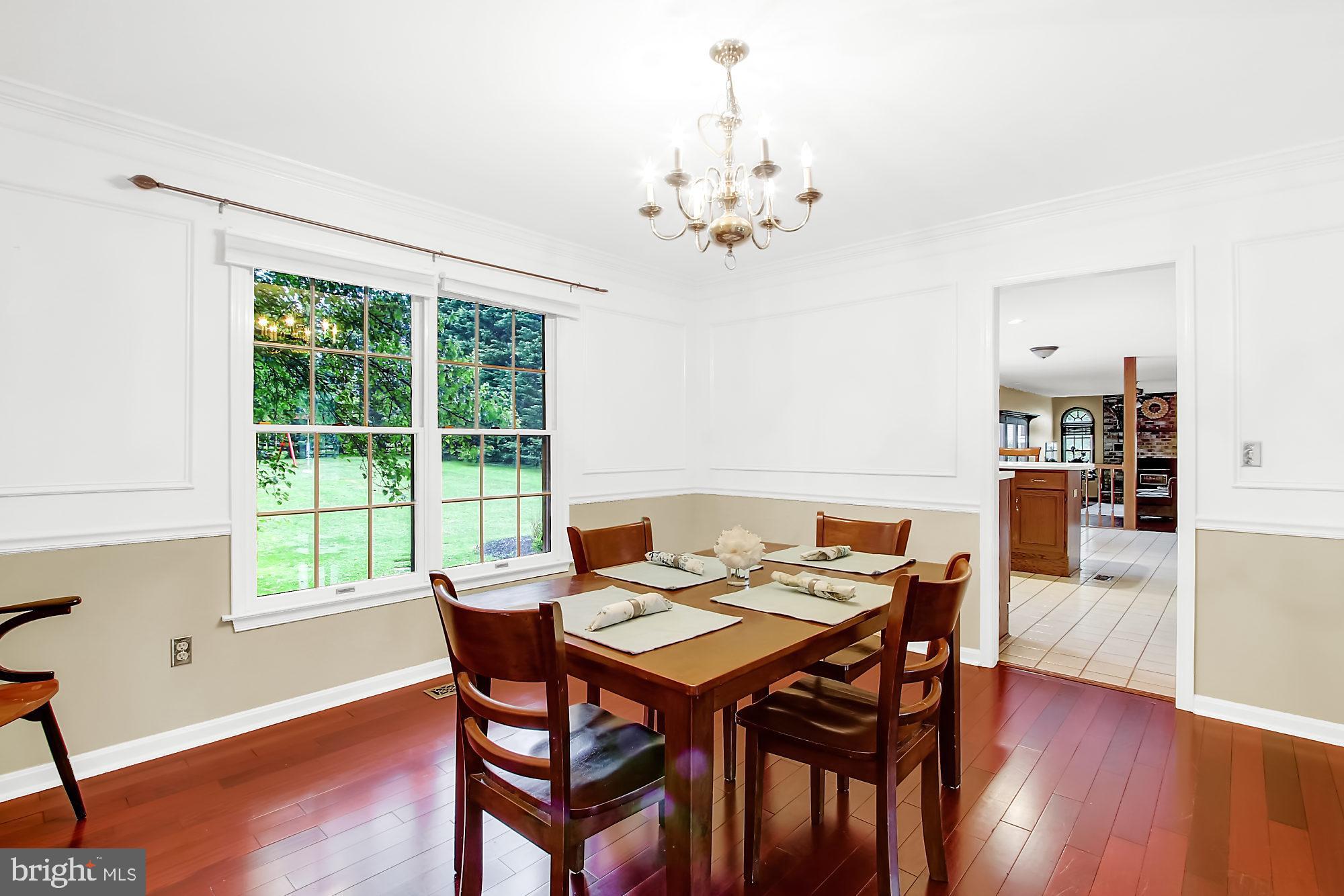 HAMPTON RIDGE - Residential