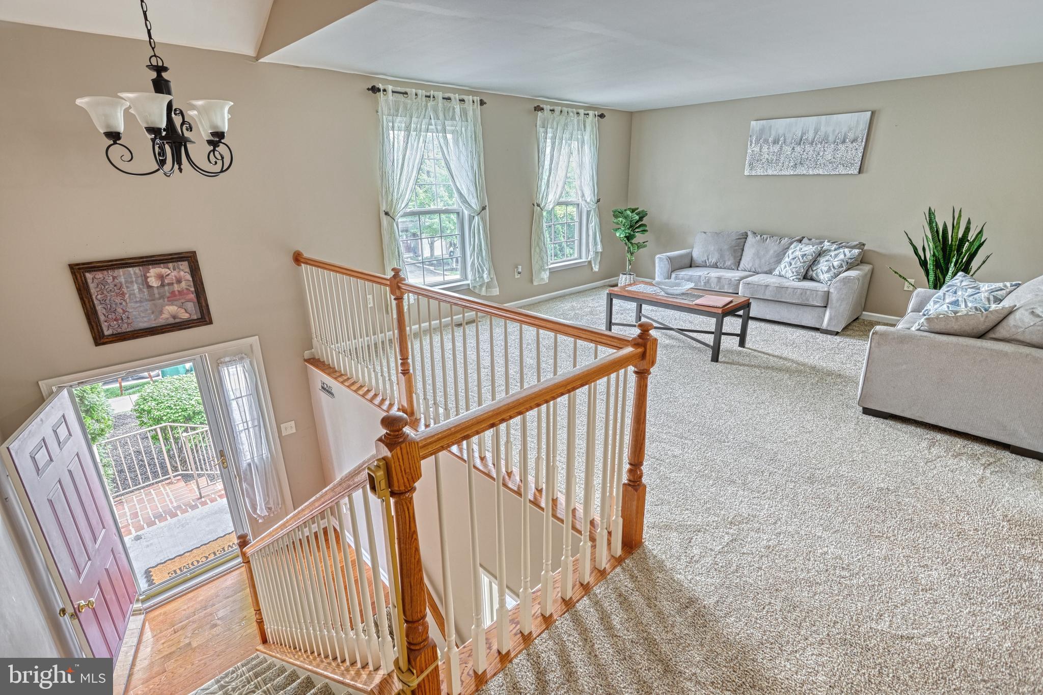 1153 CROSS CREEK DRIVE