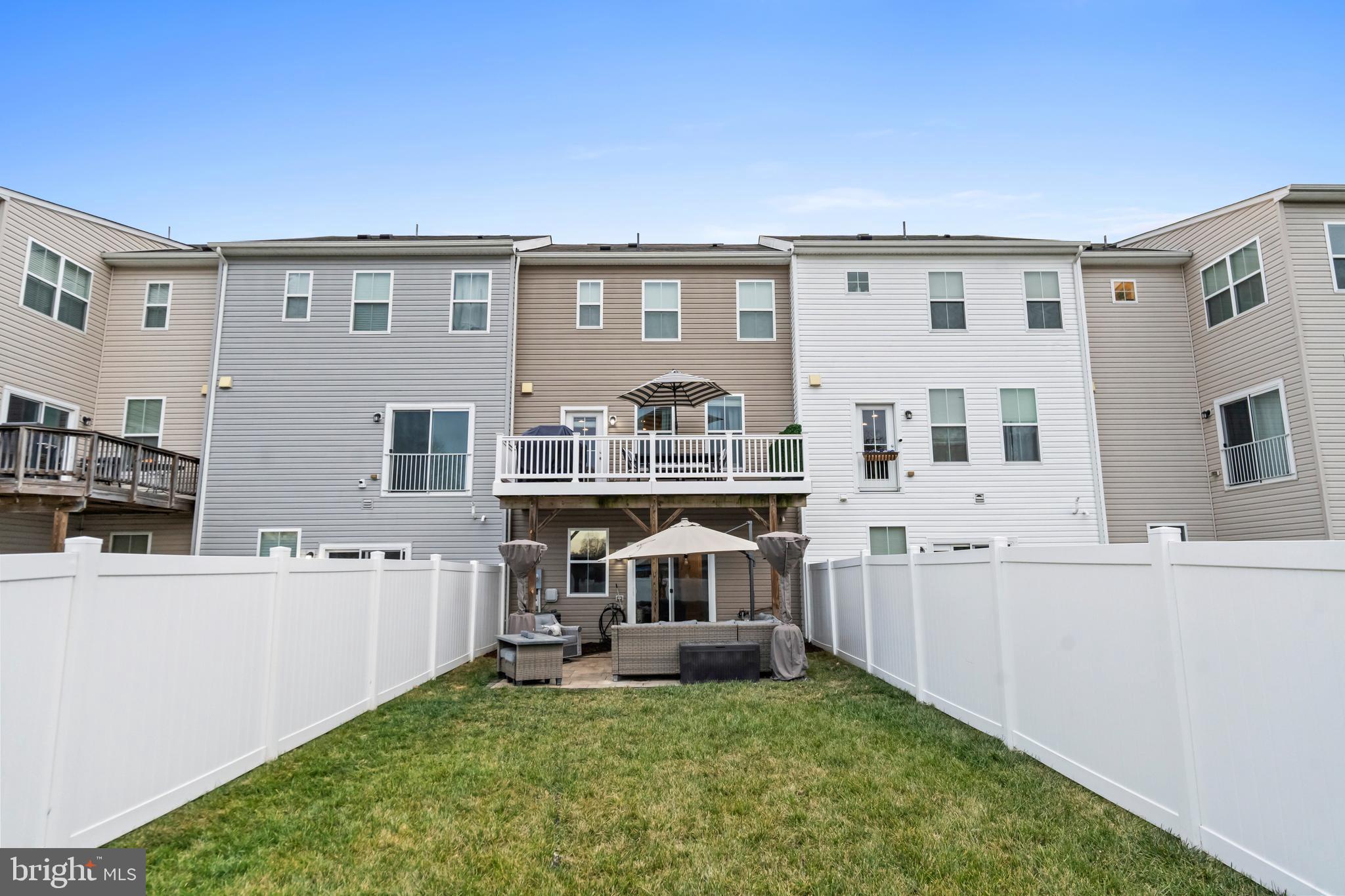 SUMMERFIELD - Residential