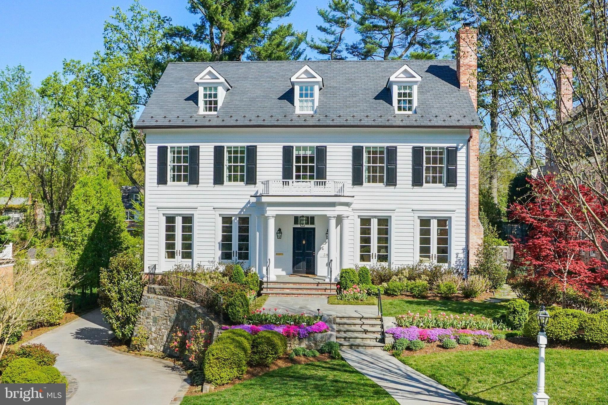 SPRING VALLEY - Residential
