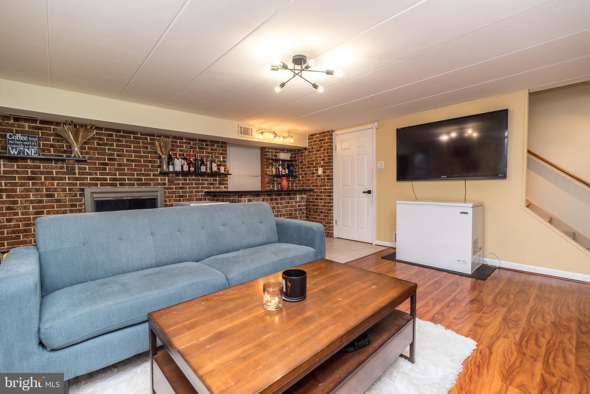 SOMERTON - Residential