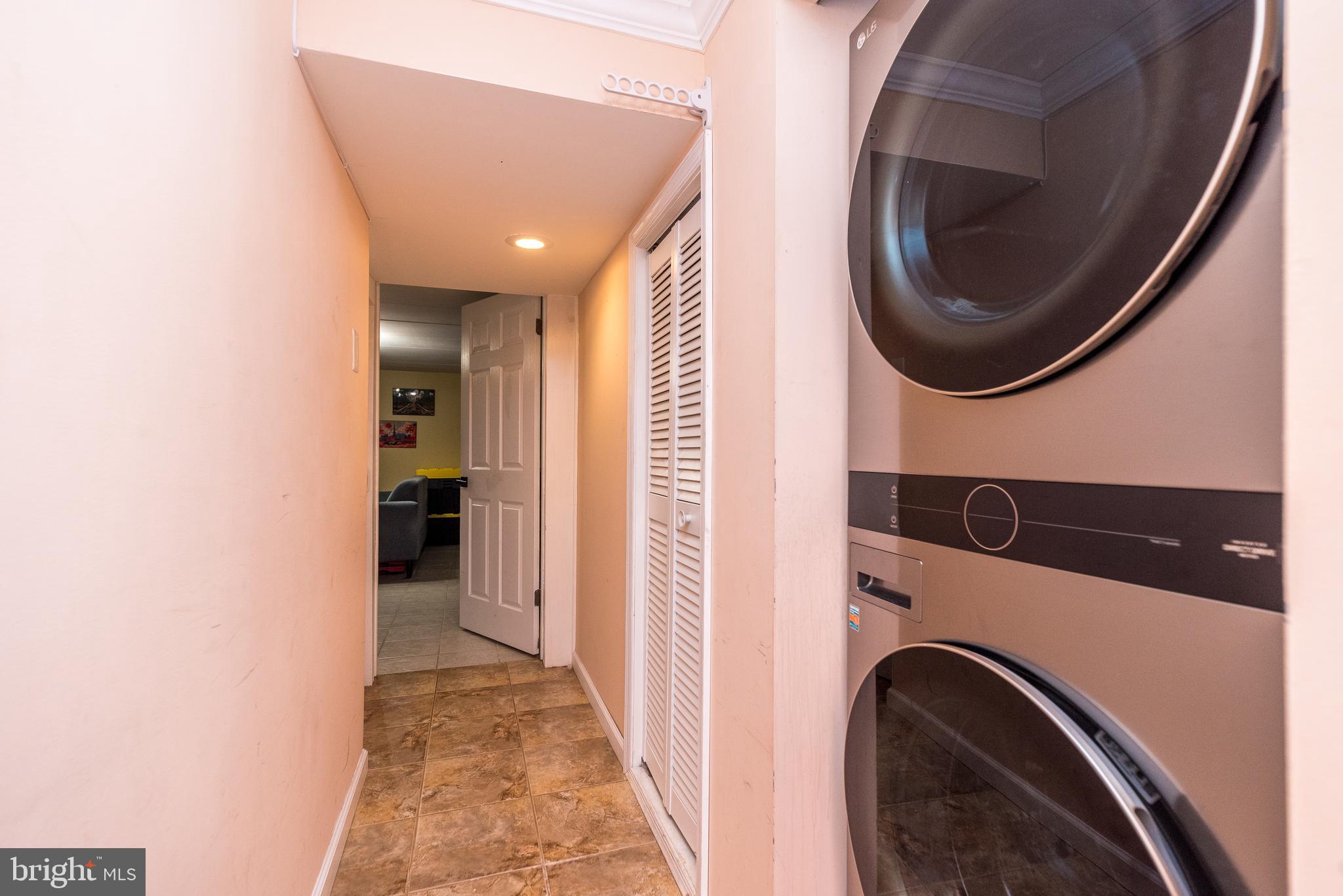 SOMERTON - Residential