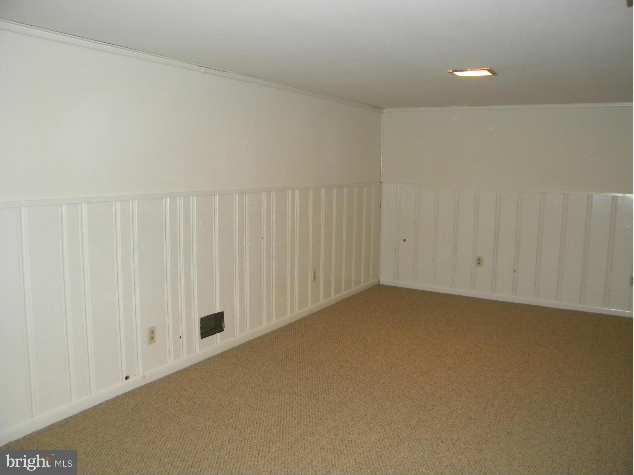 RANDOLPH HILLS - Residential Lease