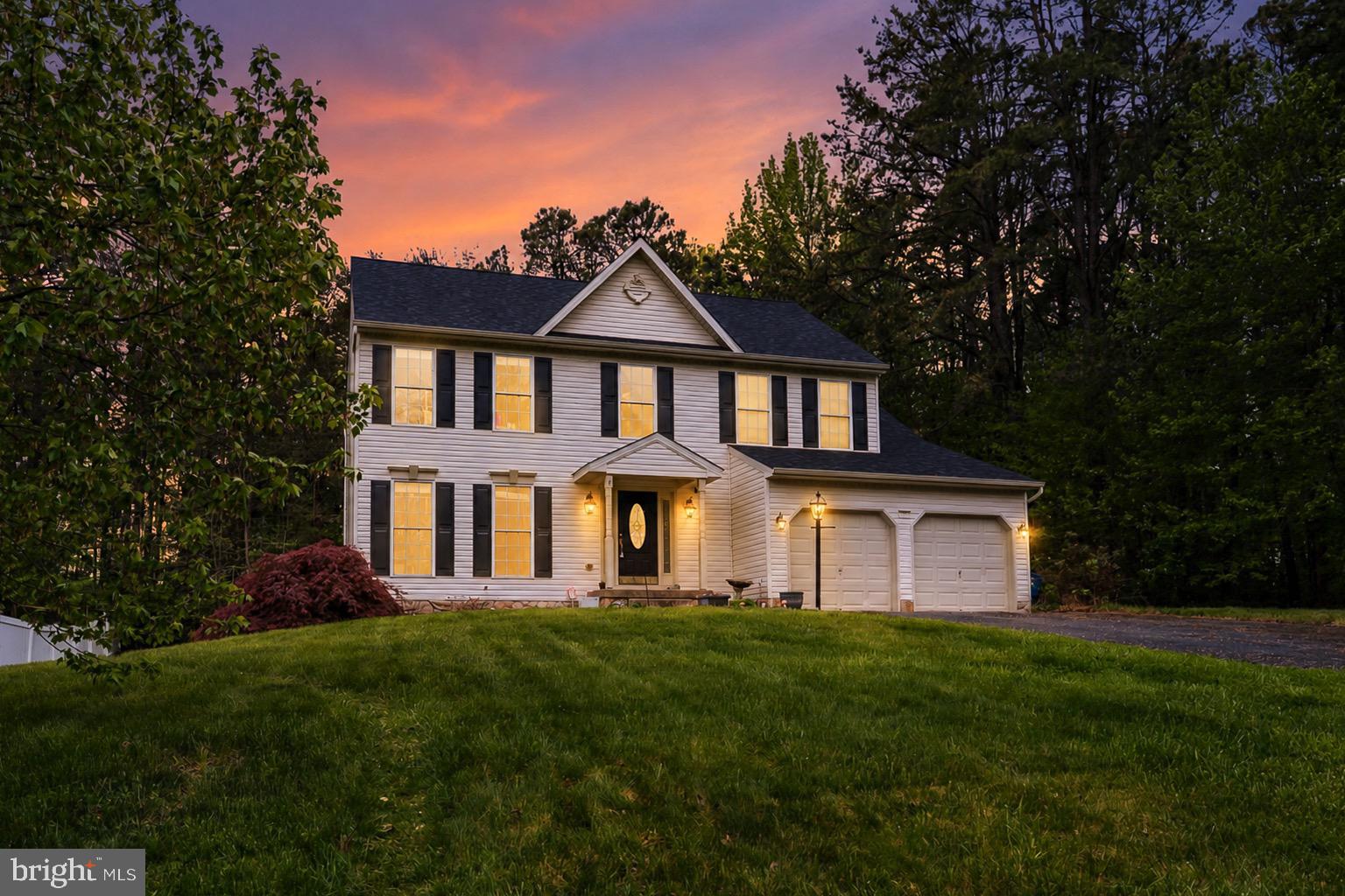 SCOTT GARDENS - Residential