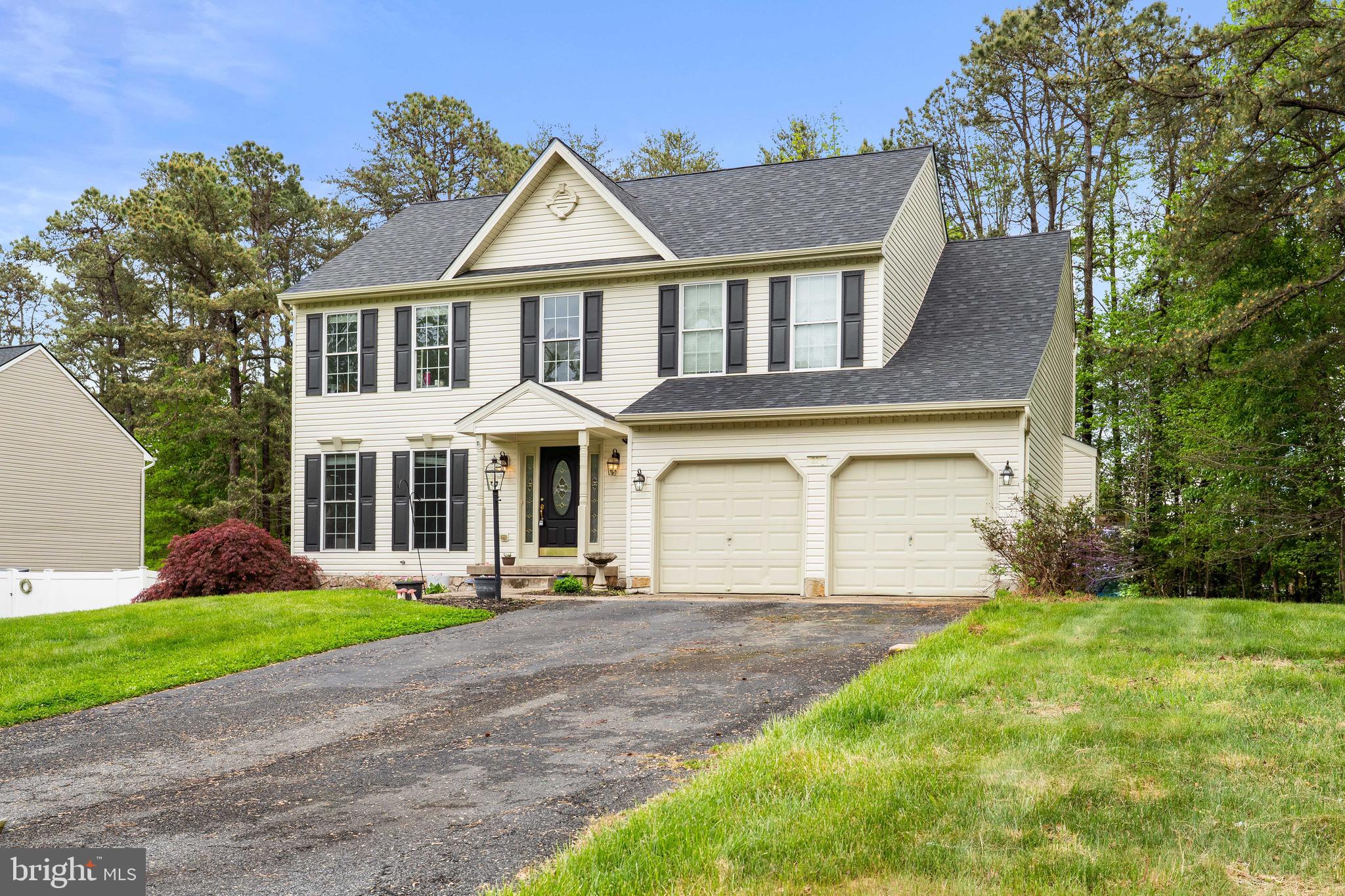 SCOTT GARDENS - Residential