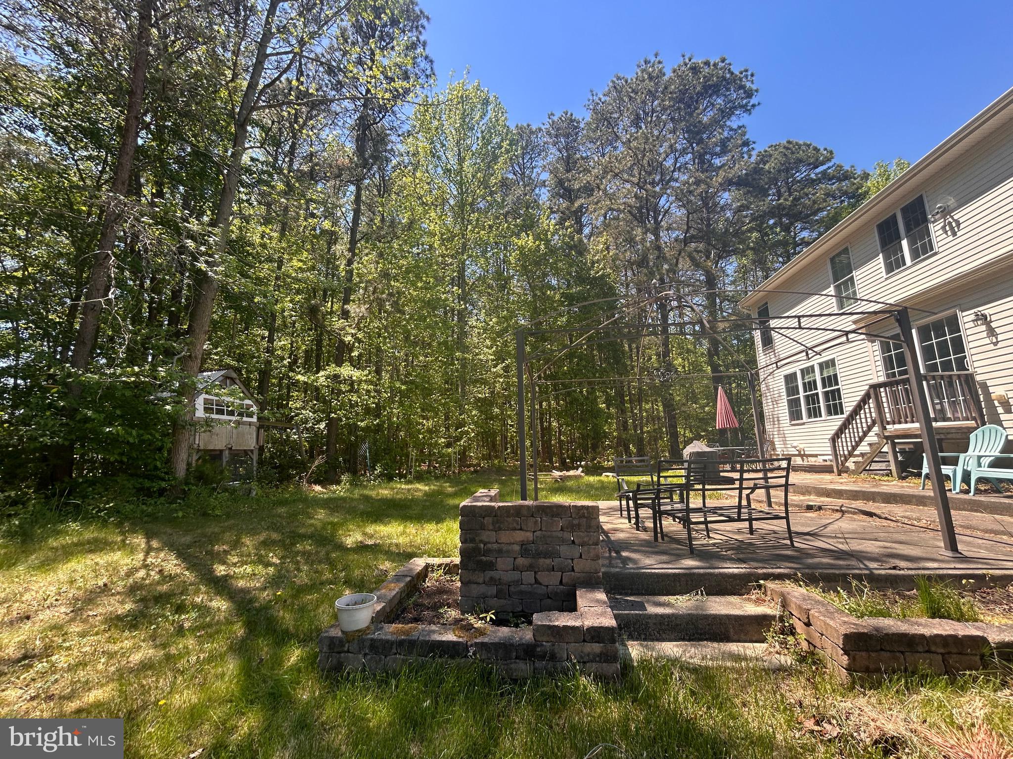SCOTT GARDENS - Residential