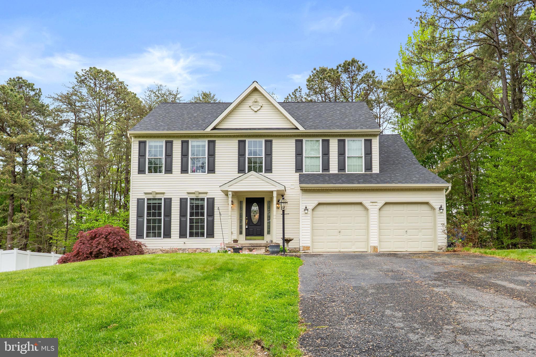 SCOTT GARDENS - Residential