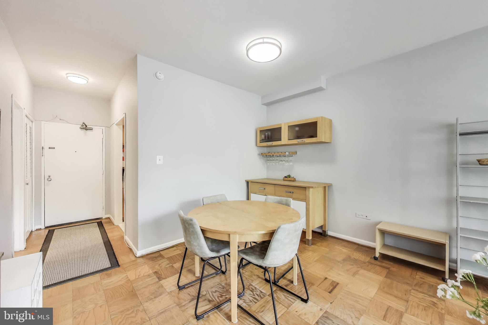VAN NESS - Residential Lease