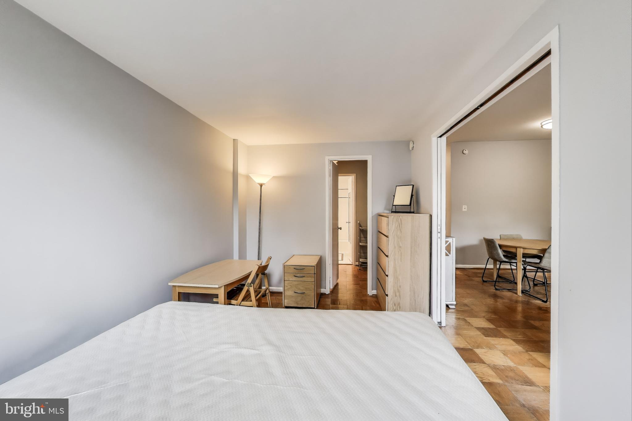 VAN NESS - Residential Lease