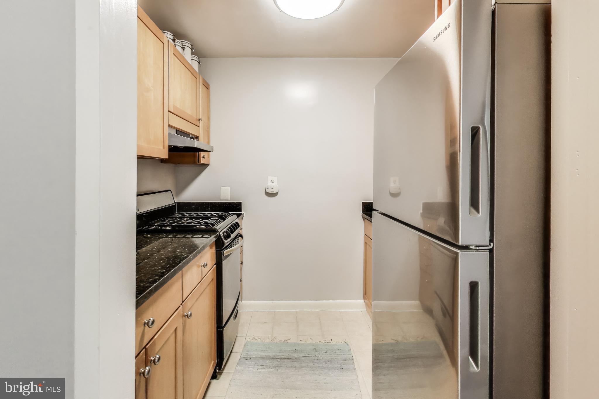 VAN NESS - Residential Lease