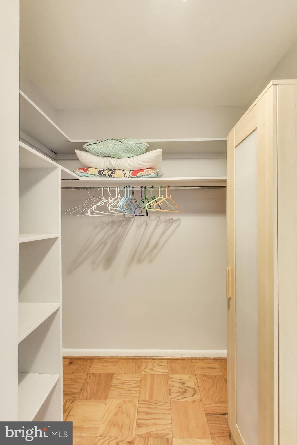 VAN NESS - Residential Lease