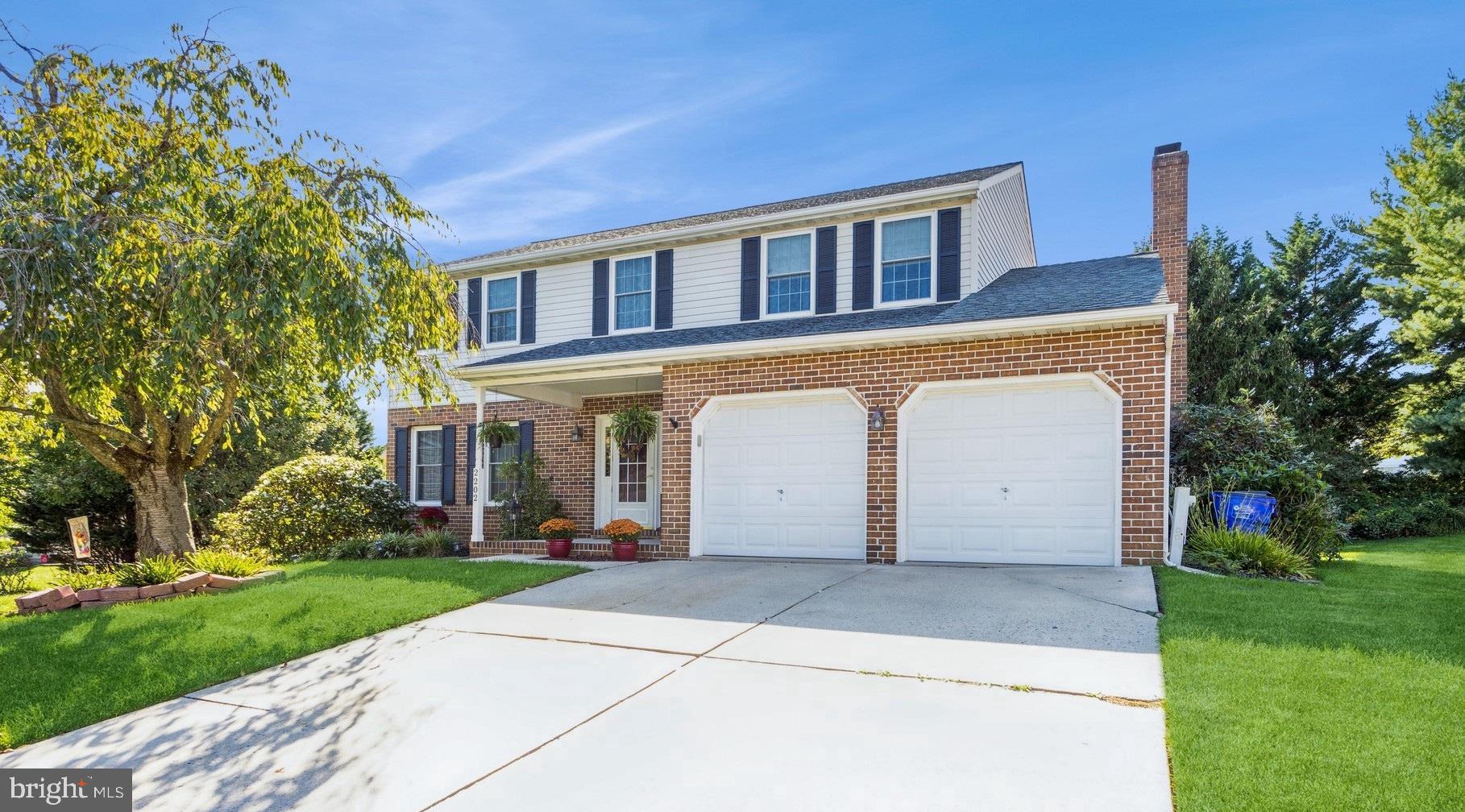 HUNTERS RUN - Residential