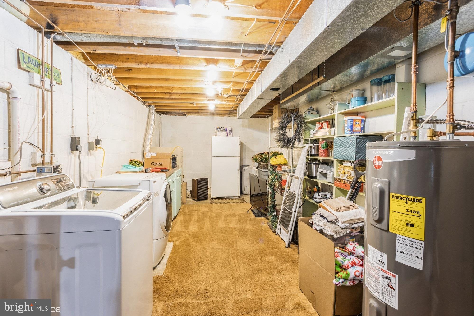 HUNTERS RUN - Residential