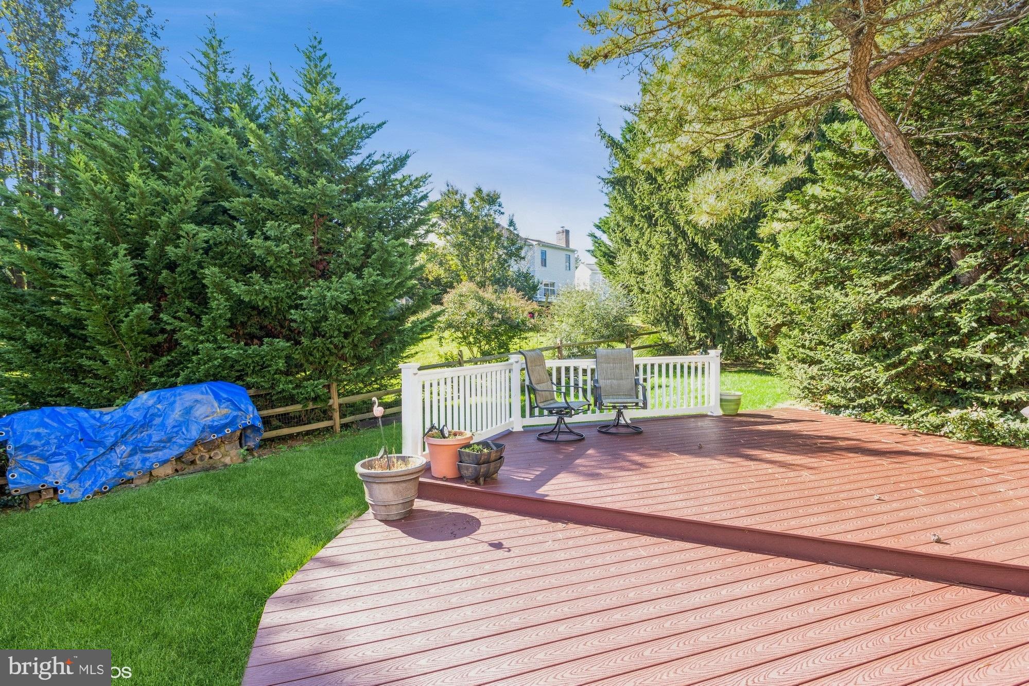 HUNTERS RUN - Residential