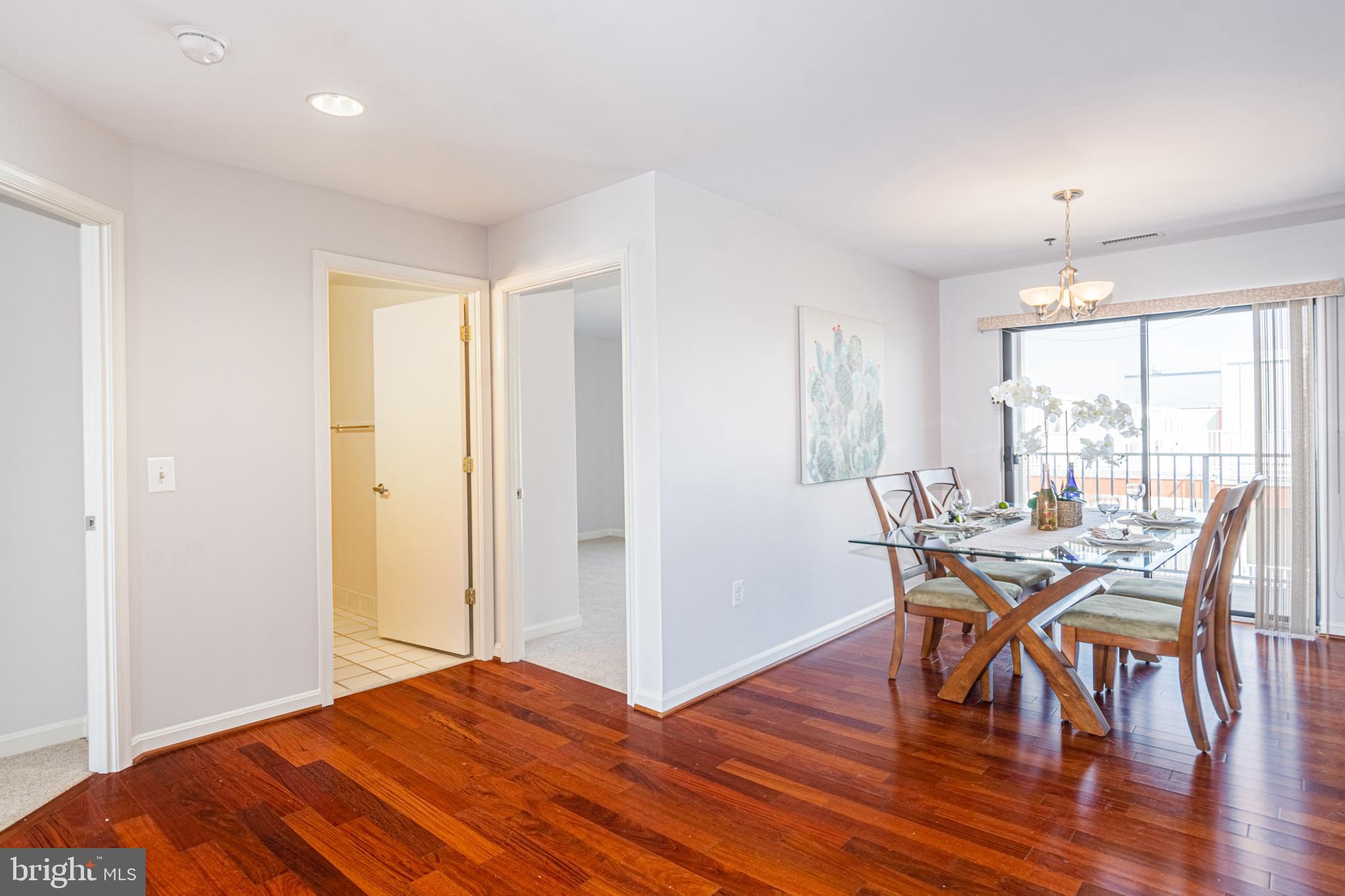 LIGHTHOUSE POINT EAST - Residential