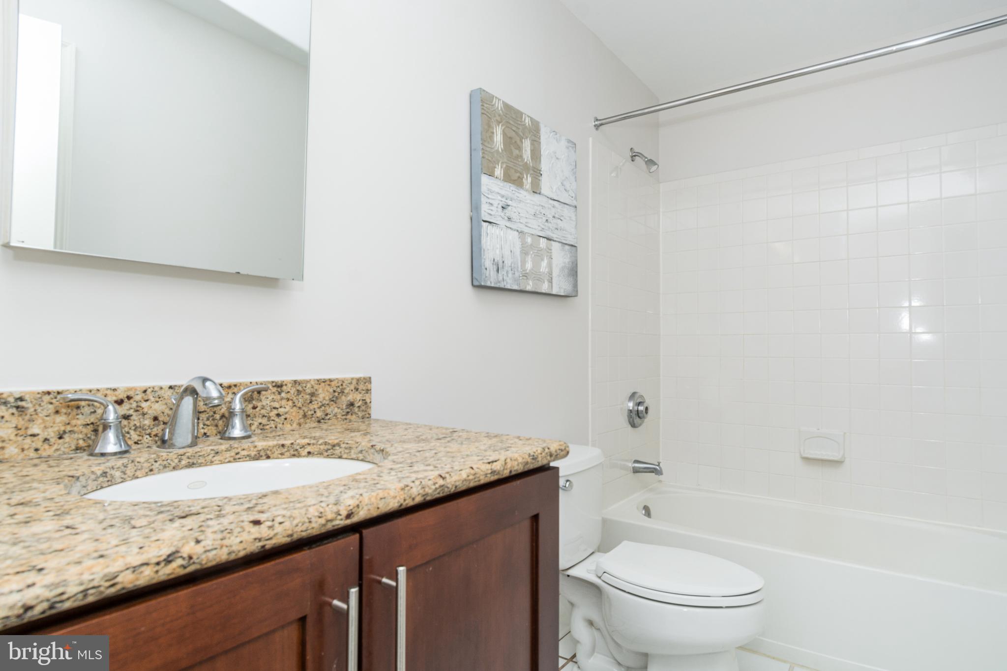 LIGHTHOUSE POINT EAST - Residential