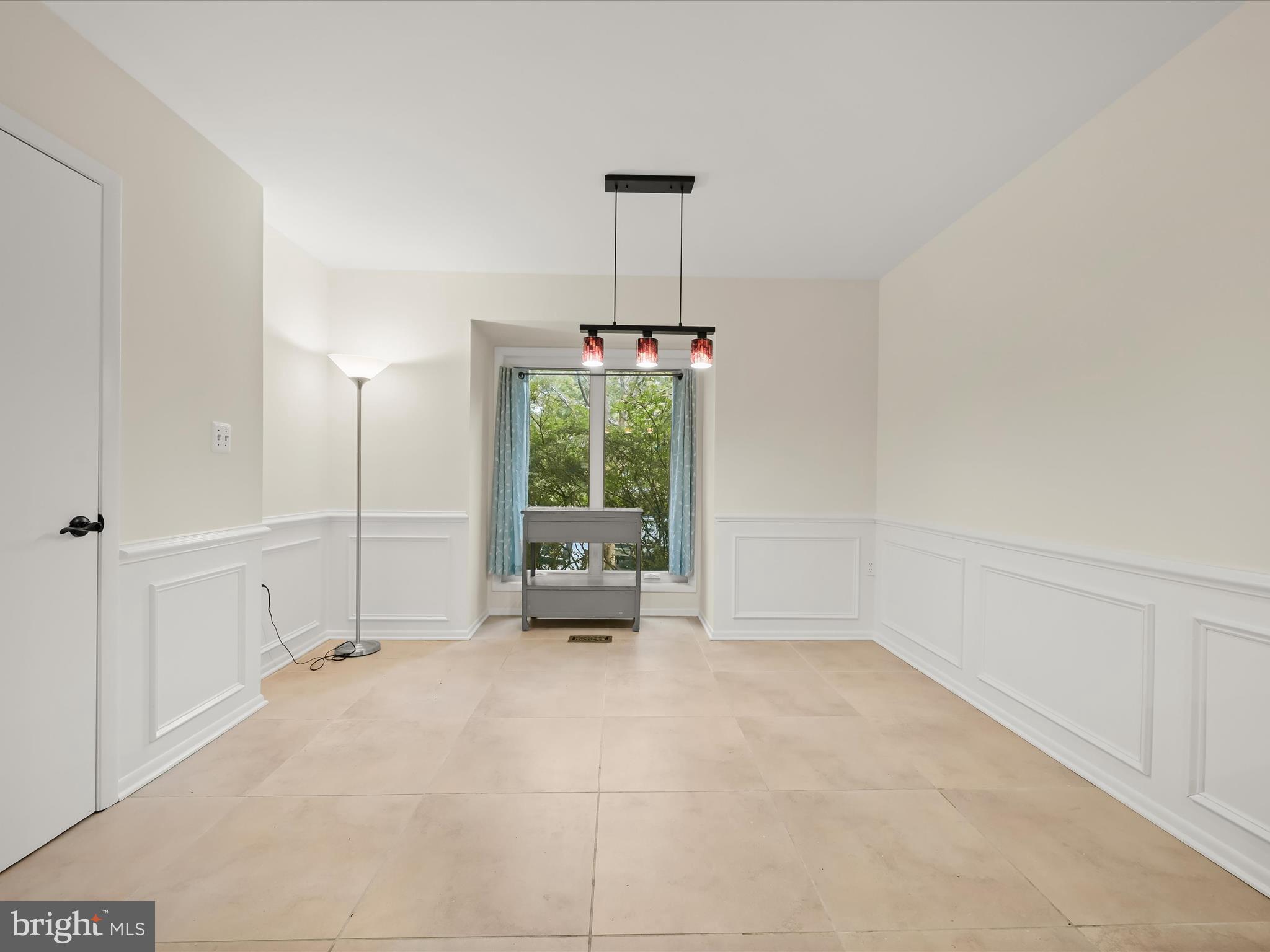MOUNT WASHINGTON - Residential