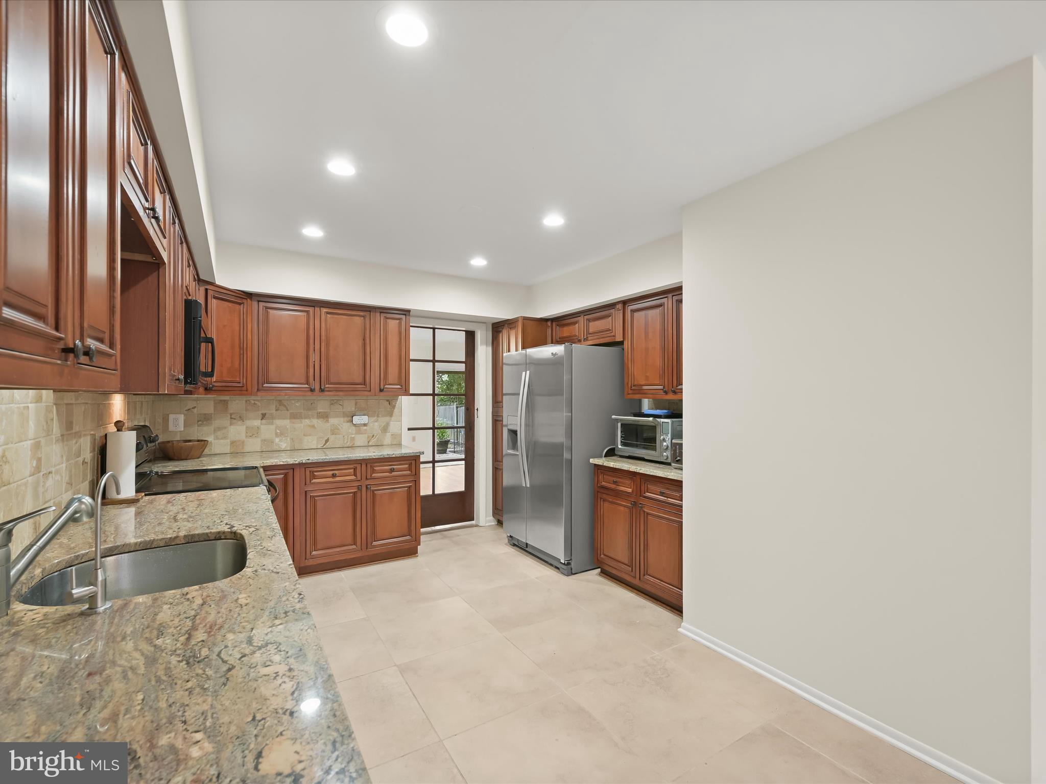 MOUNT WASHINGTON - Residential
