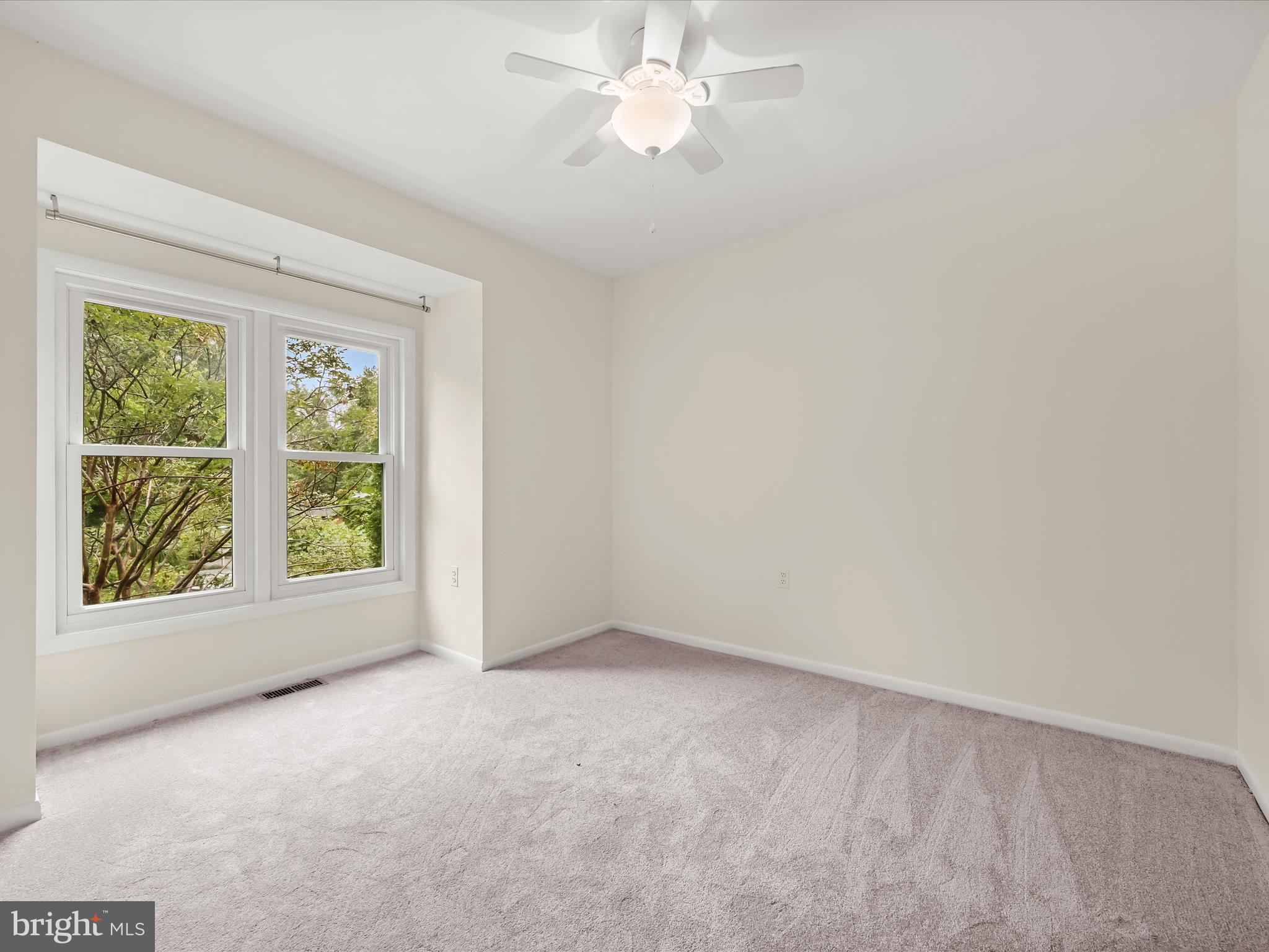 MOUNT WASHINGTON - Residential