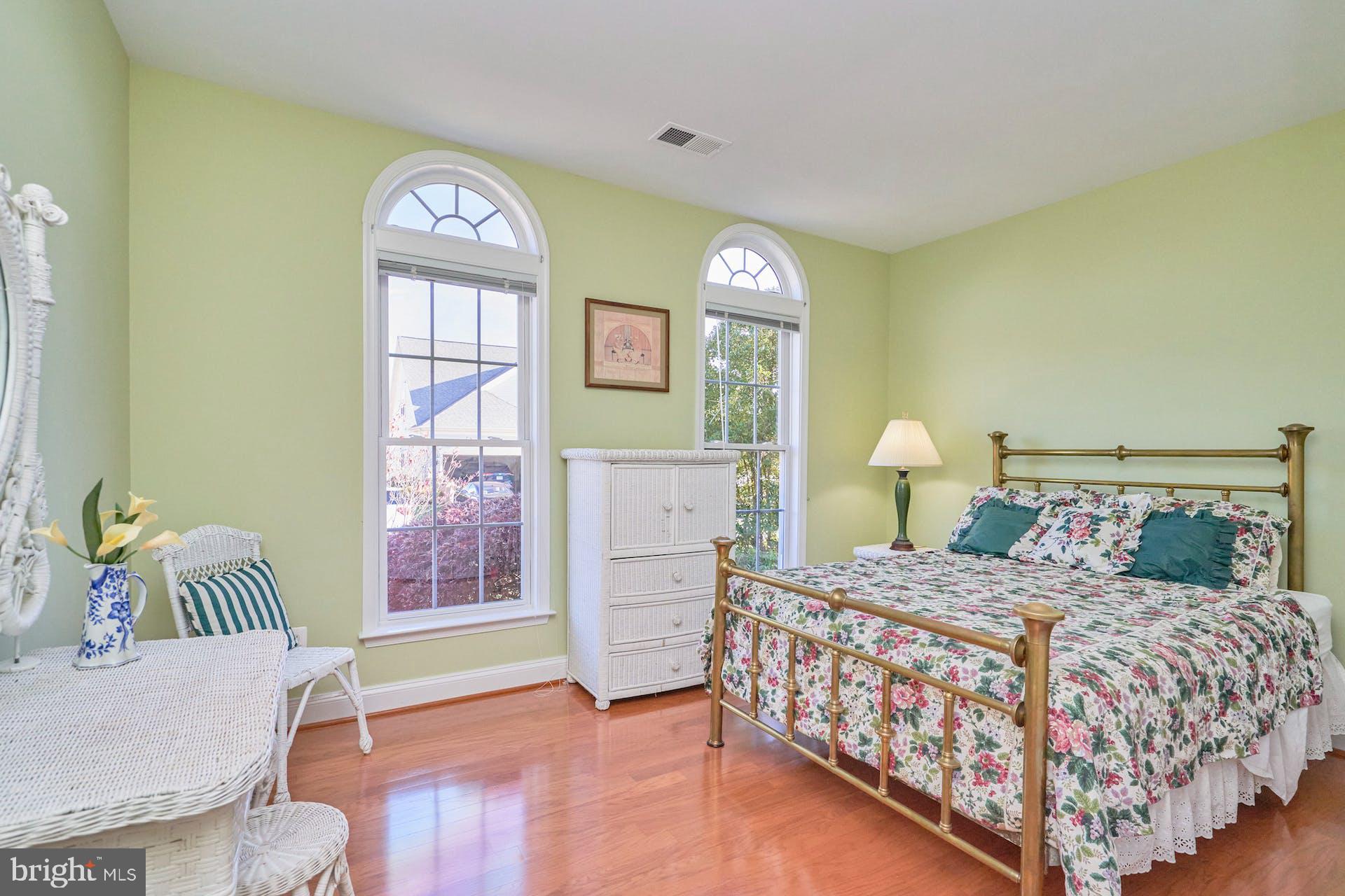 HERITAGE HUNT - Residential