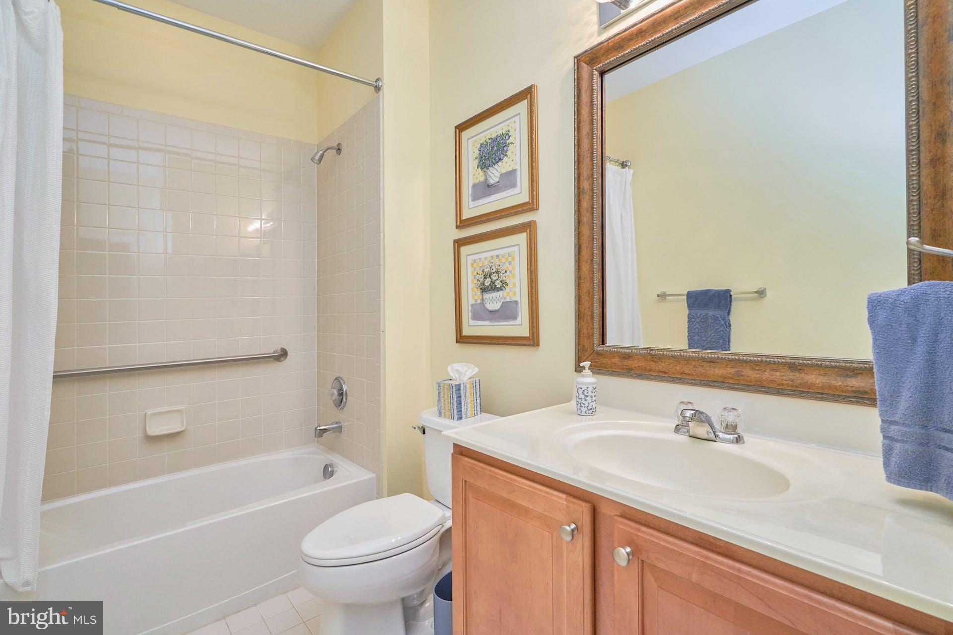 HERITAGE HUNT - Residential