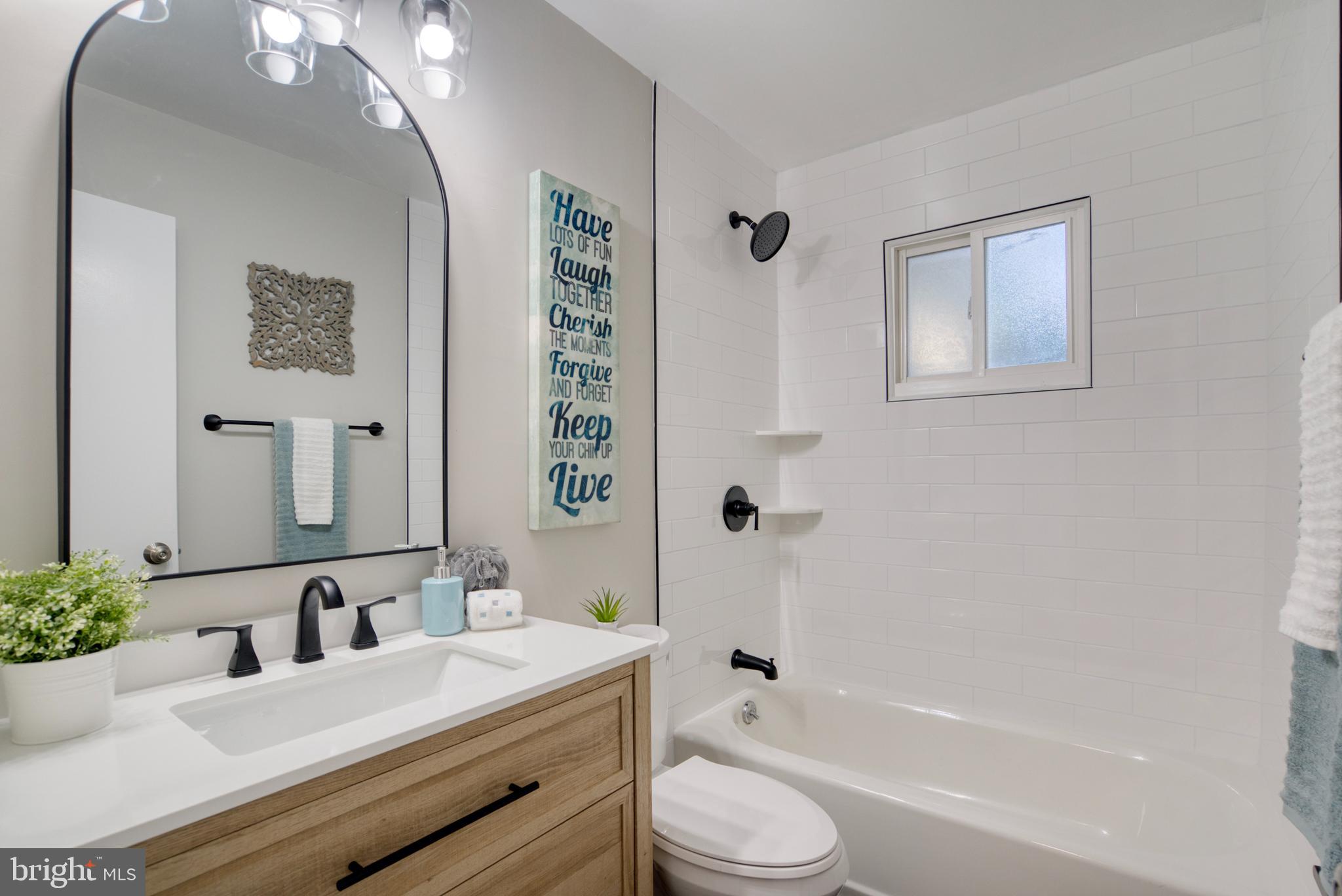 ORANGE HUNT ESTATES - Residential