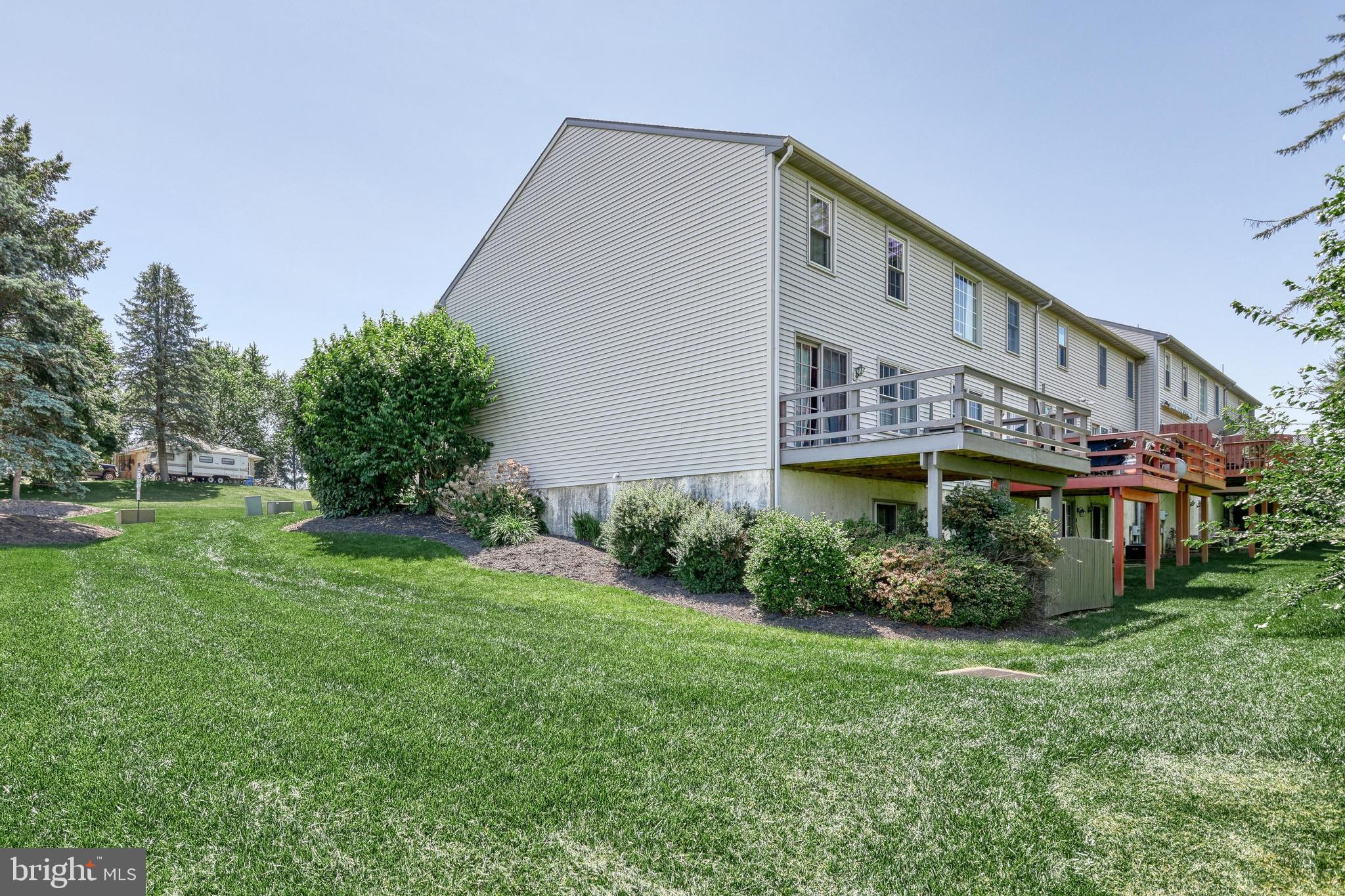 180 OAK RIDGE LANE 180