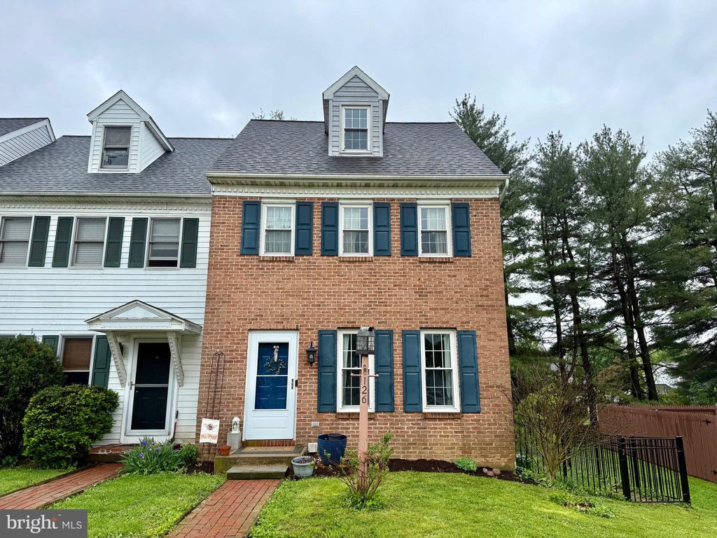 Photo of 126 Chukar Court, LITITZ, PA 17543 (MLS # PALA2069702)