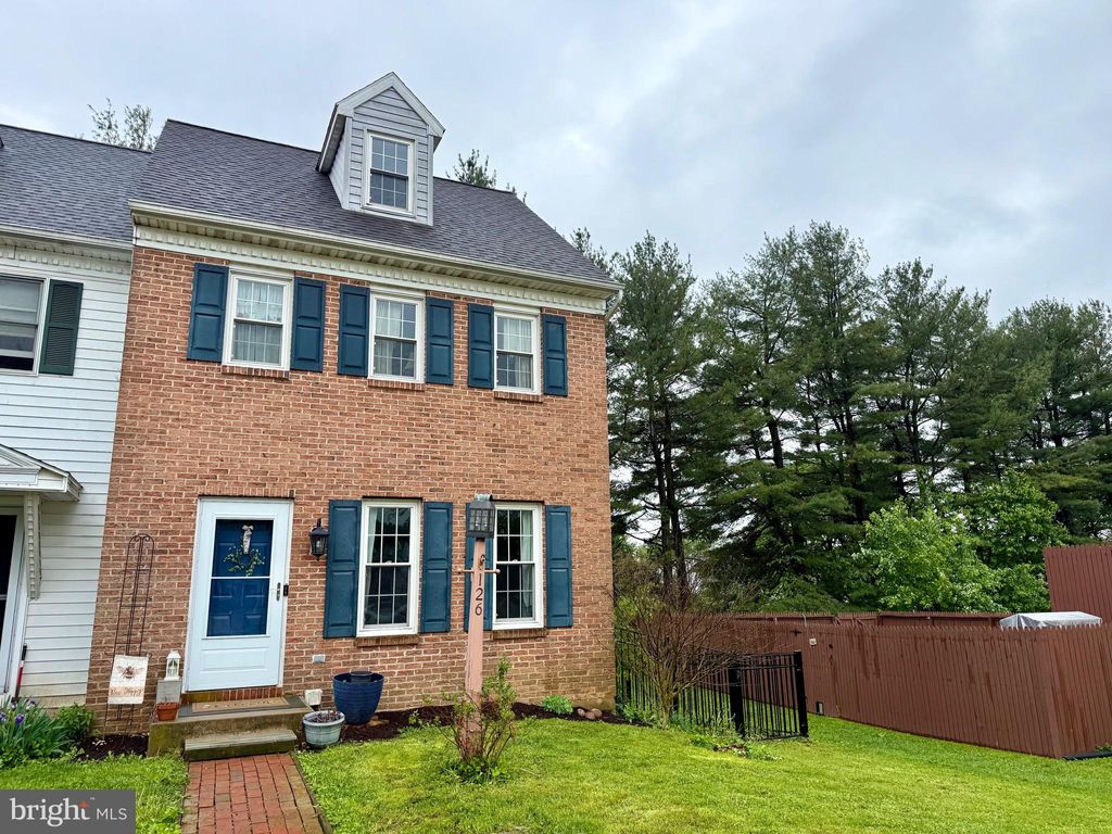 Photo of 126 Chukar Court, LITITZ, PA 17543 (MLS # PALA2069702)