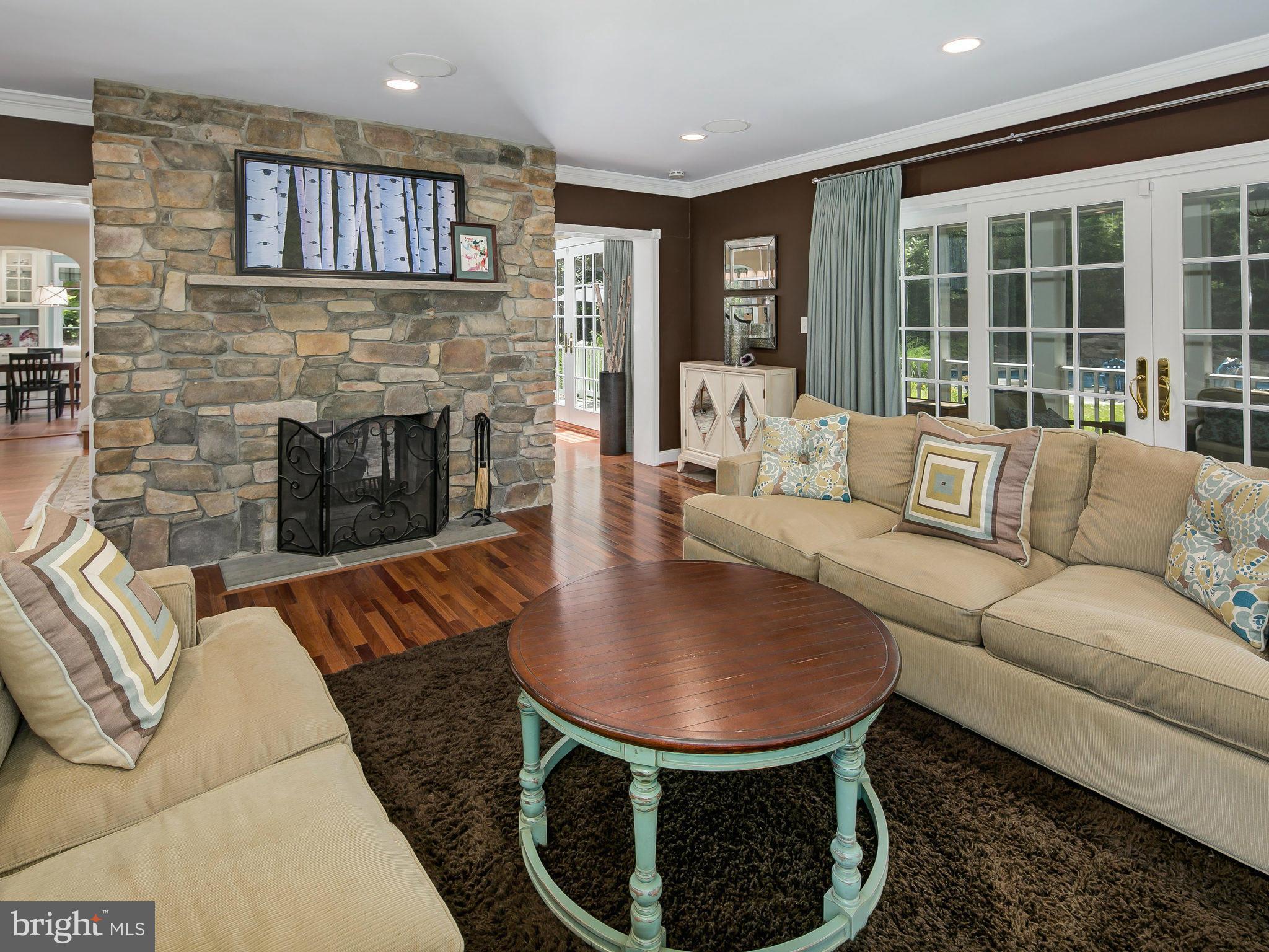 GLEN ECHO HEIGHTS - Residential