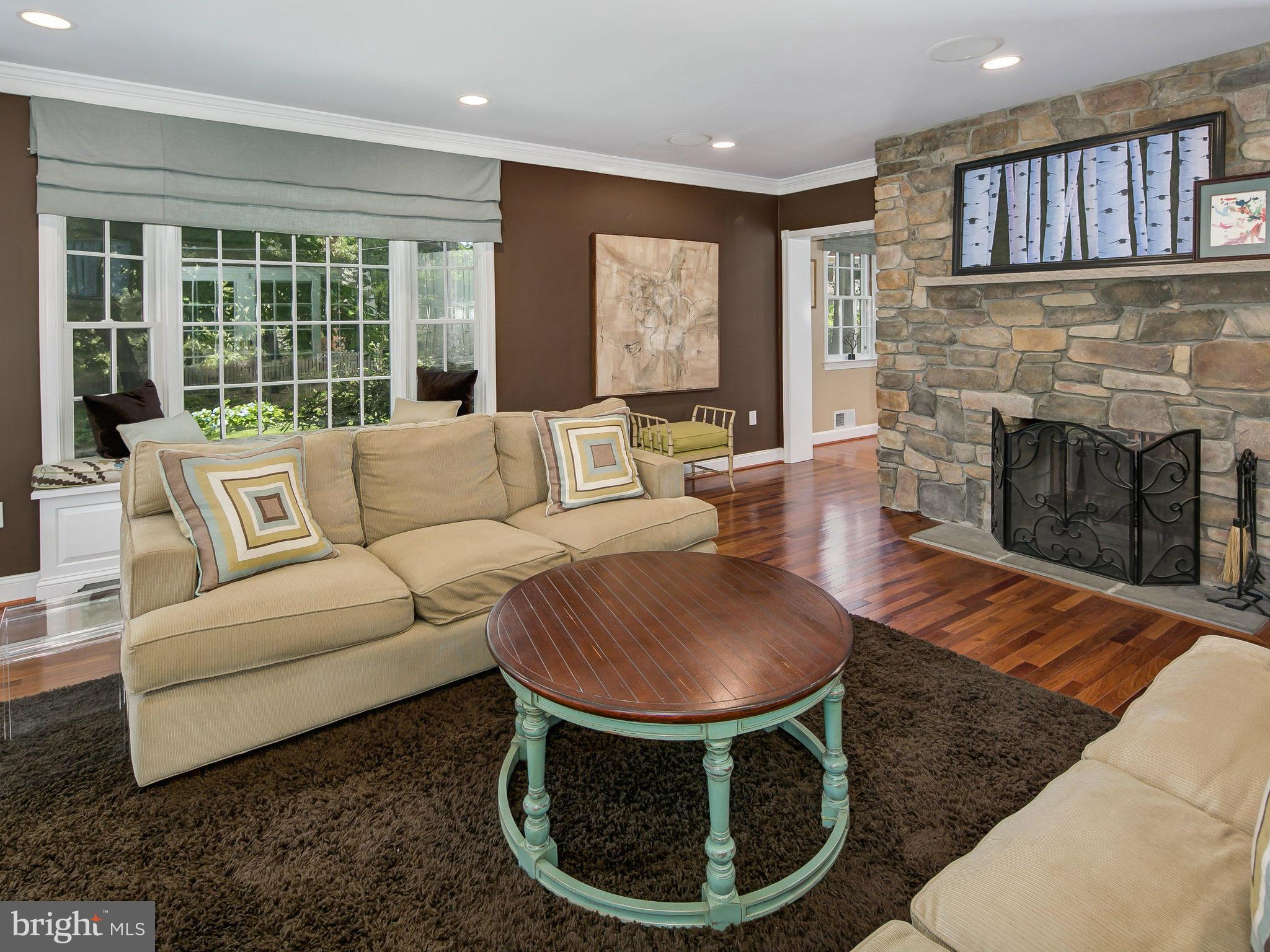 GLEN ECHO HEIGHTS - Residential