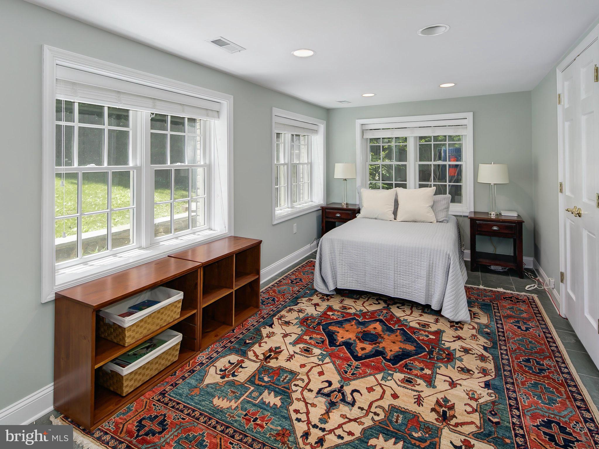 GLEN ECHO HEIGHTS - Residential