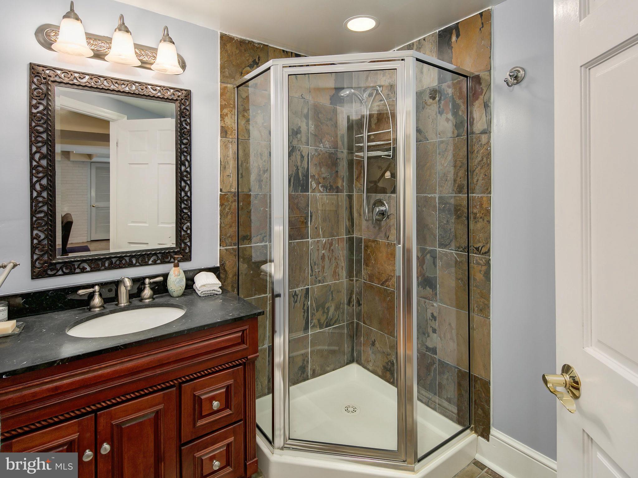 GLEN ECHO HEIGHTS - Residential