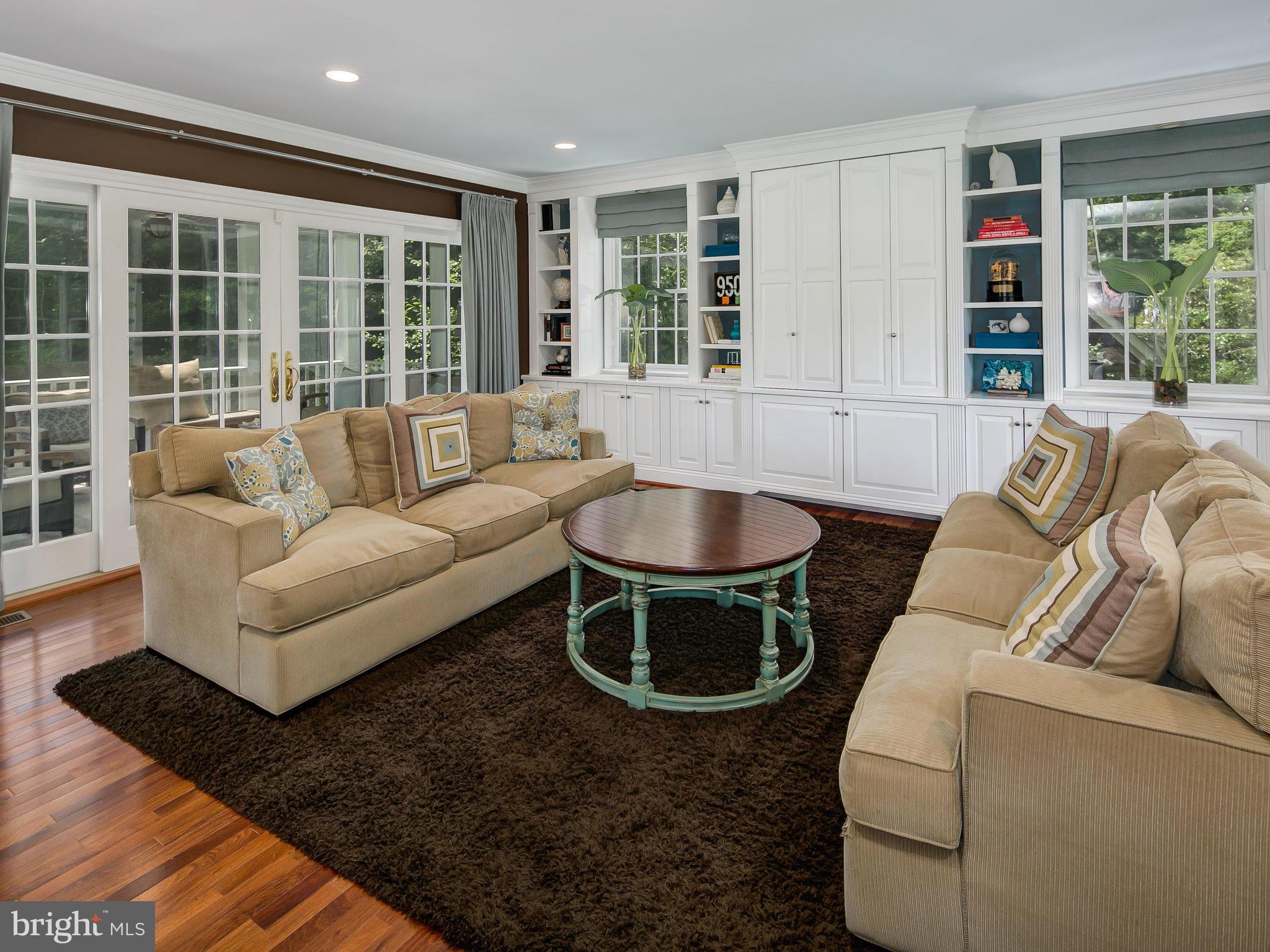 GLEN ECHO HEIGHTS - Residential