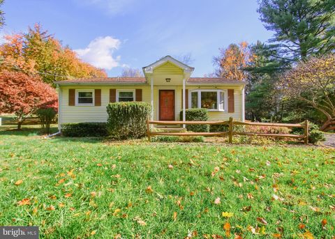 740 SHADY DRIVE HARRISBURG PA 17111