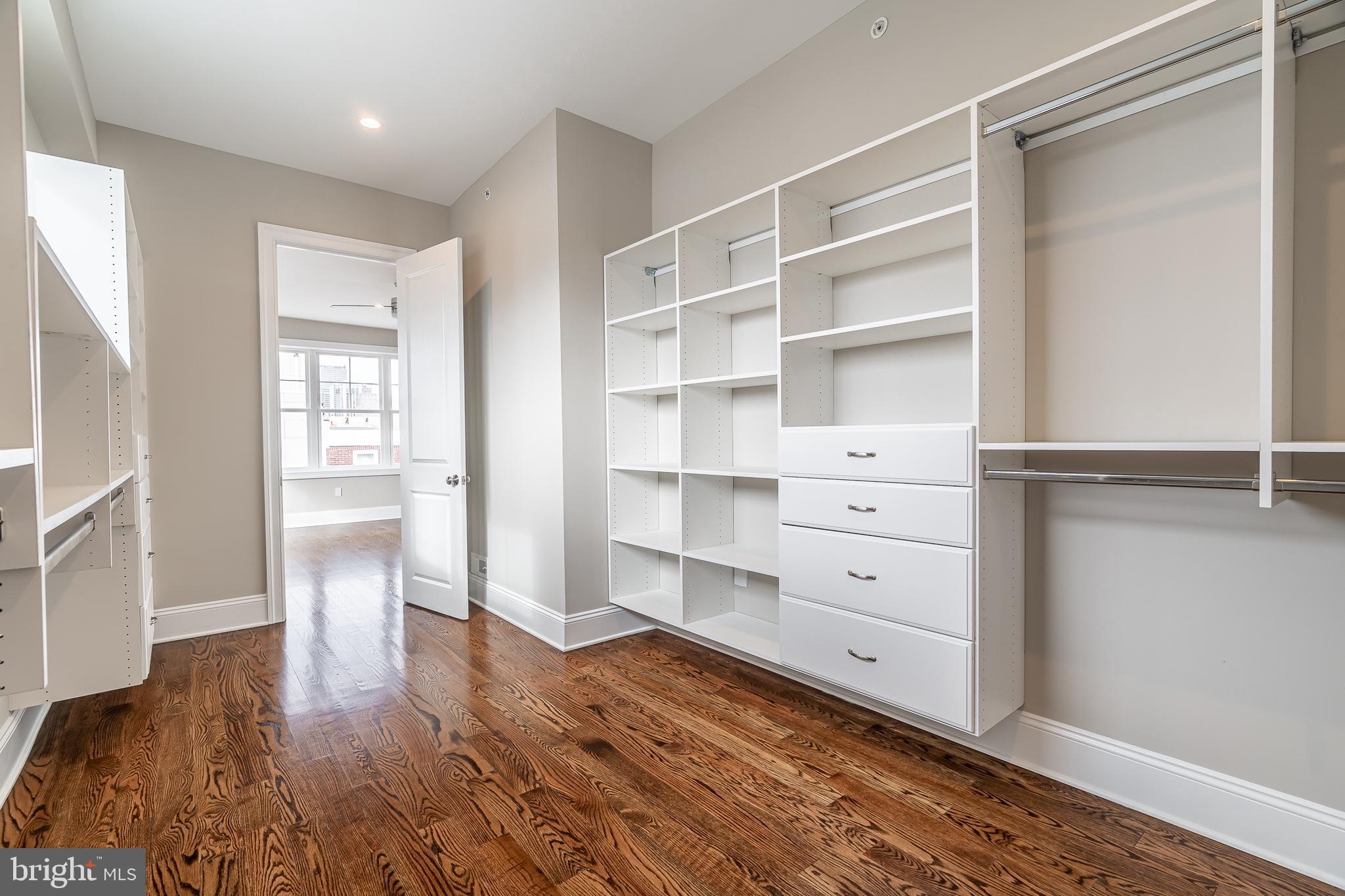 GRADUATE HOSPITAL - Residential