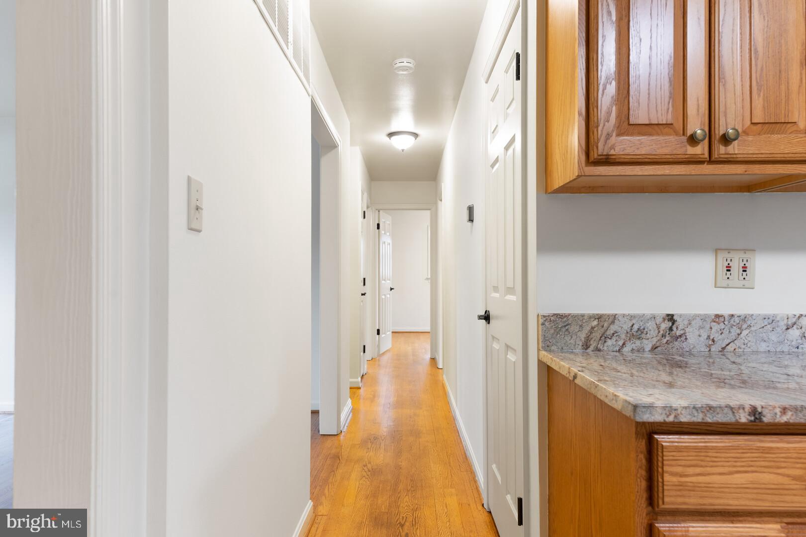 STILLWELL KNOLLS - Residential