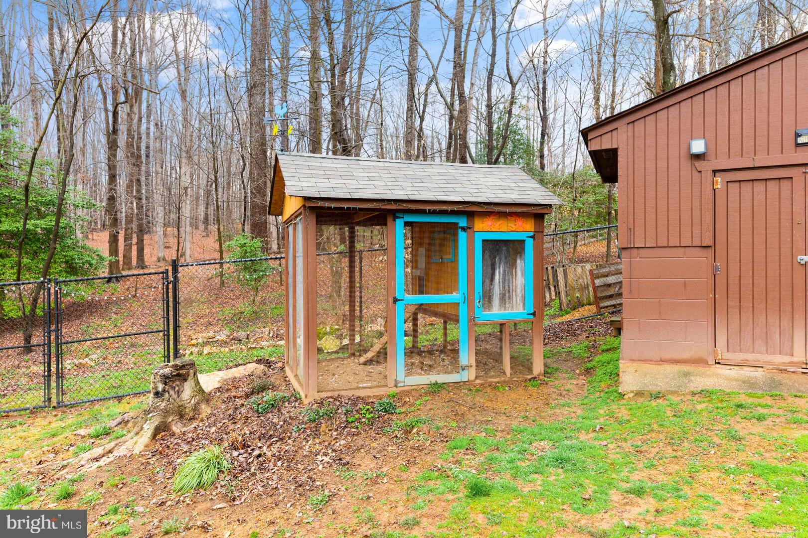 STILLWELL KNOLLS - Residential