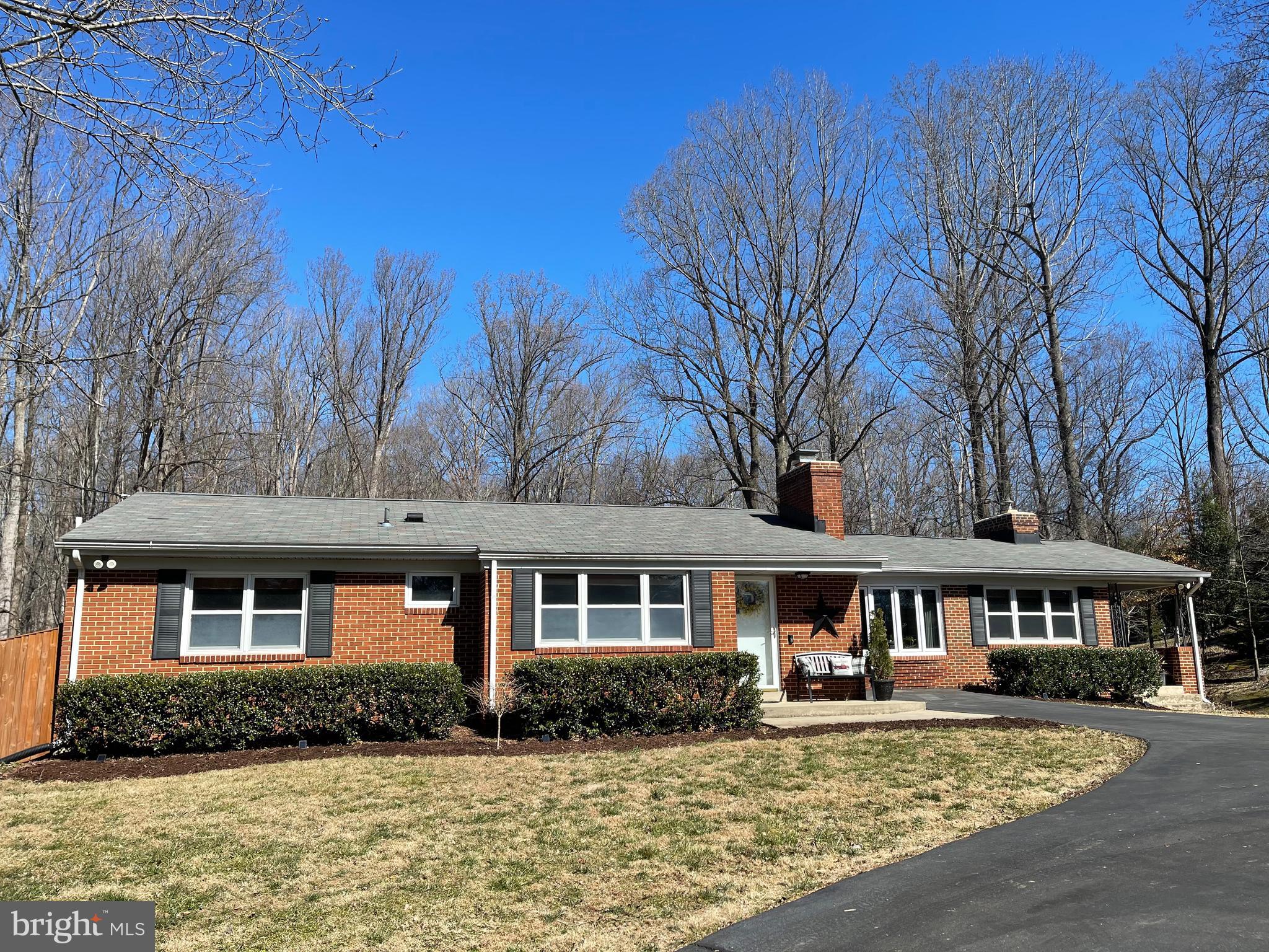 STILLWELL KNOLLS - Residential