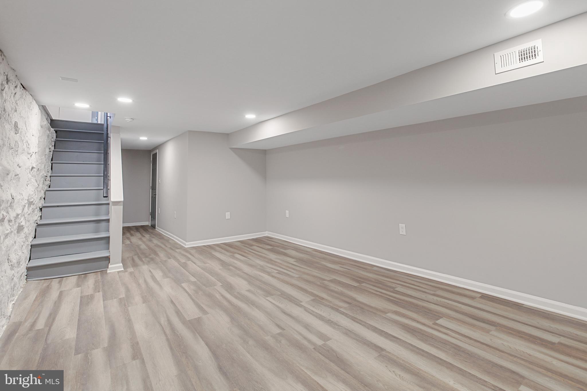 MOSHER - Residential